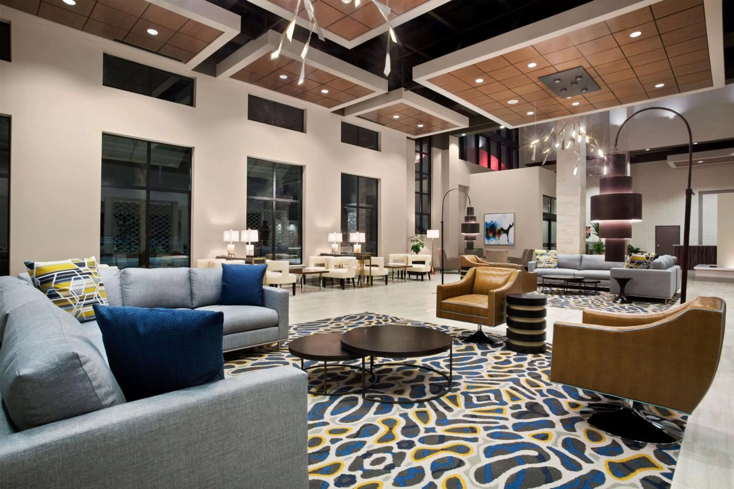 Lobby or reception in Embassy Suites by Hilton McAllen Convention Center
