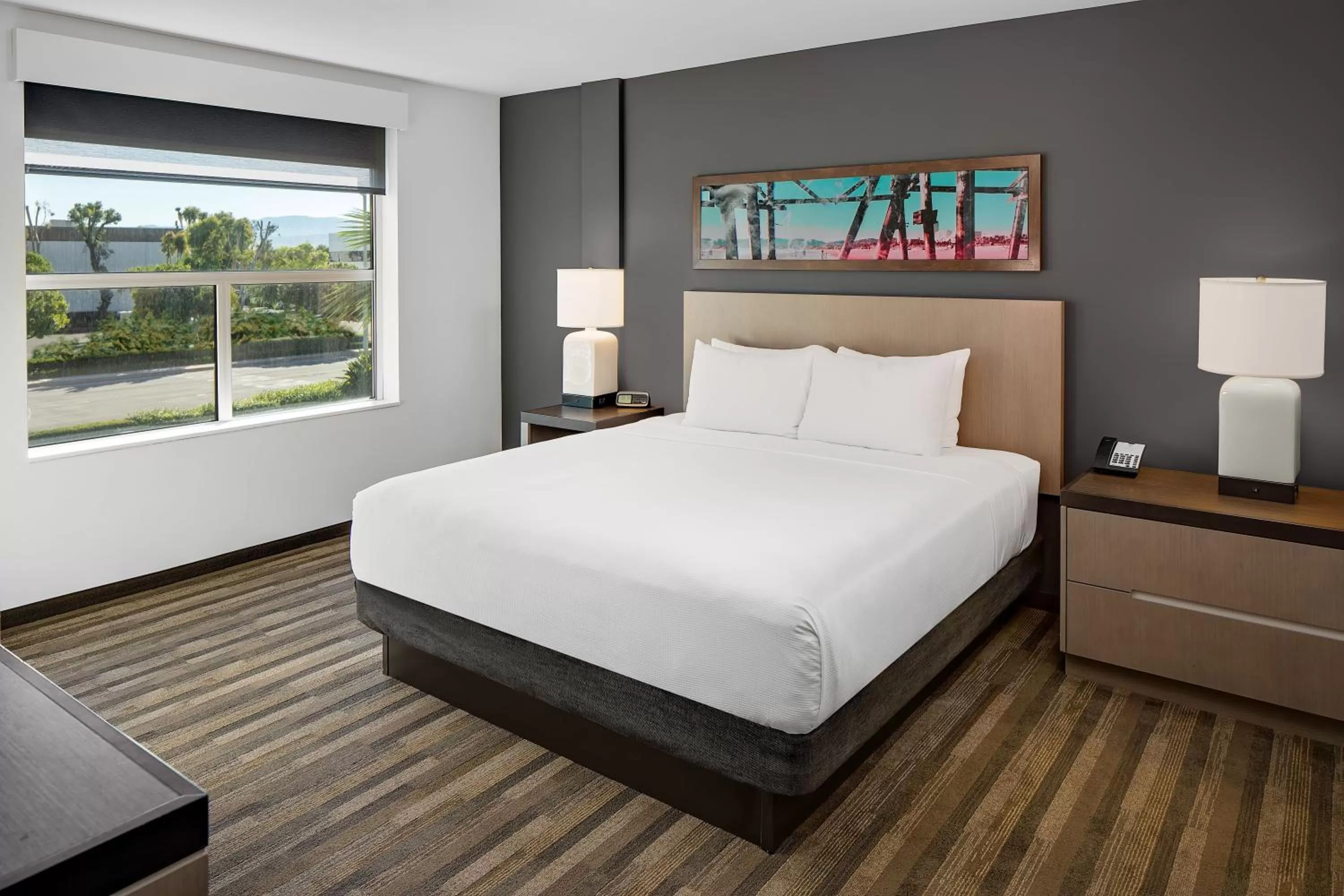 One-Bedroom King Suite with Tub - Disability Access in Hyatt House Irvine/John Wayne Airport