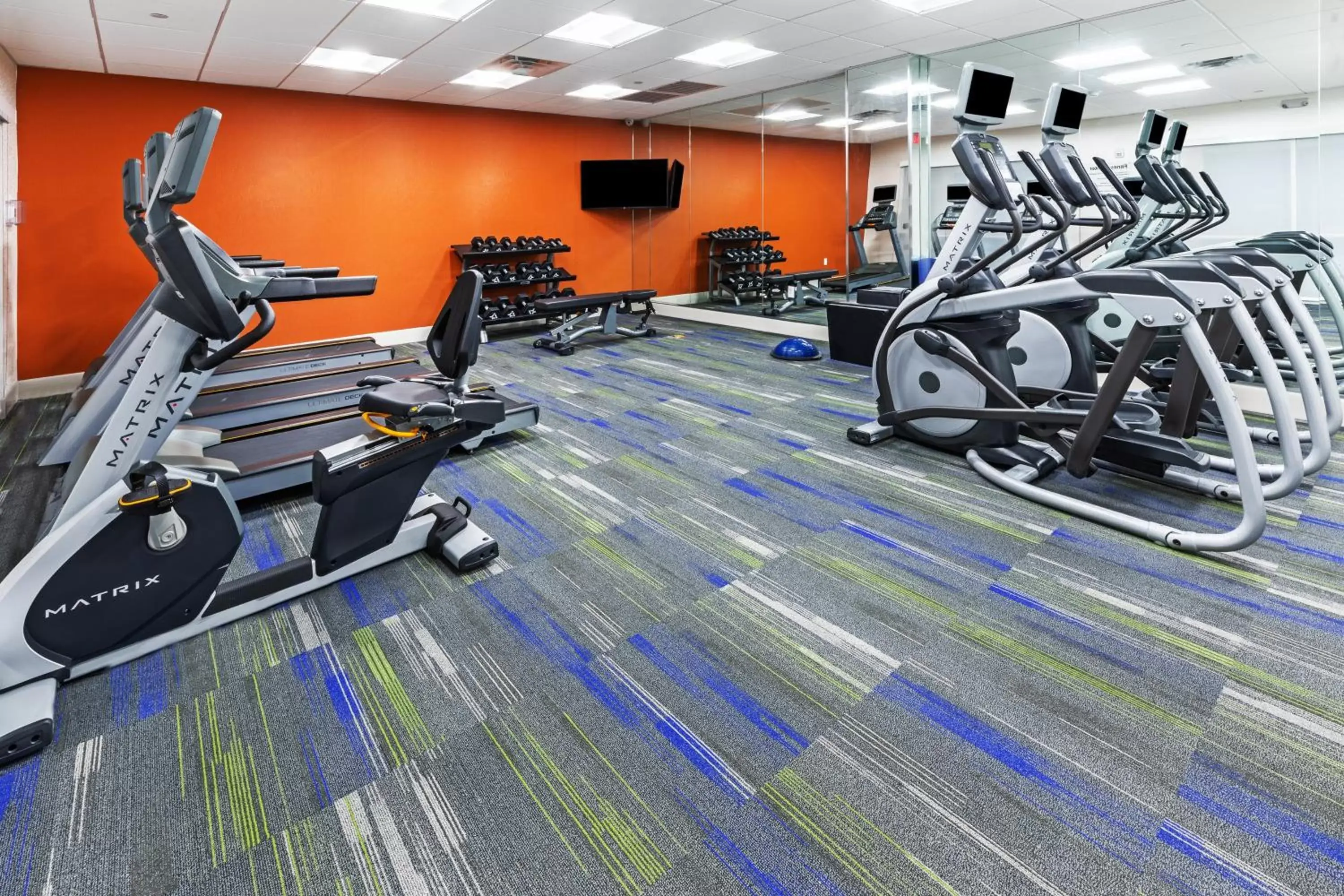 Fitness centre/facilities, Fitness Center/Facilities in Holiday Inn Express & Suites - Stafford NW - Sugar Land, an IHG Hotel