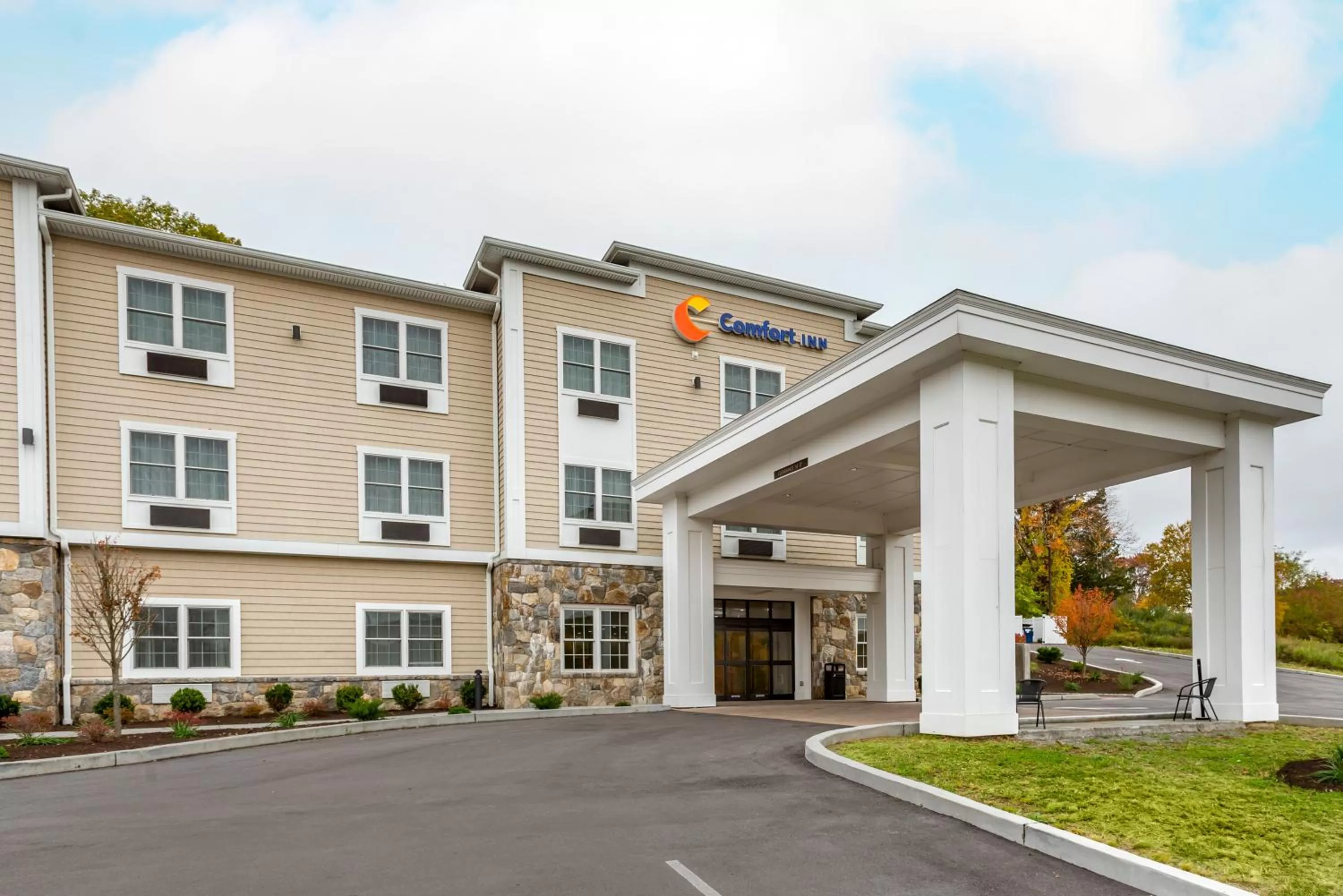 Property building in Comfort Inn Brewster