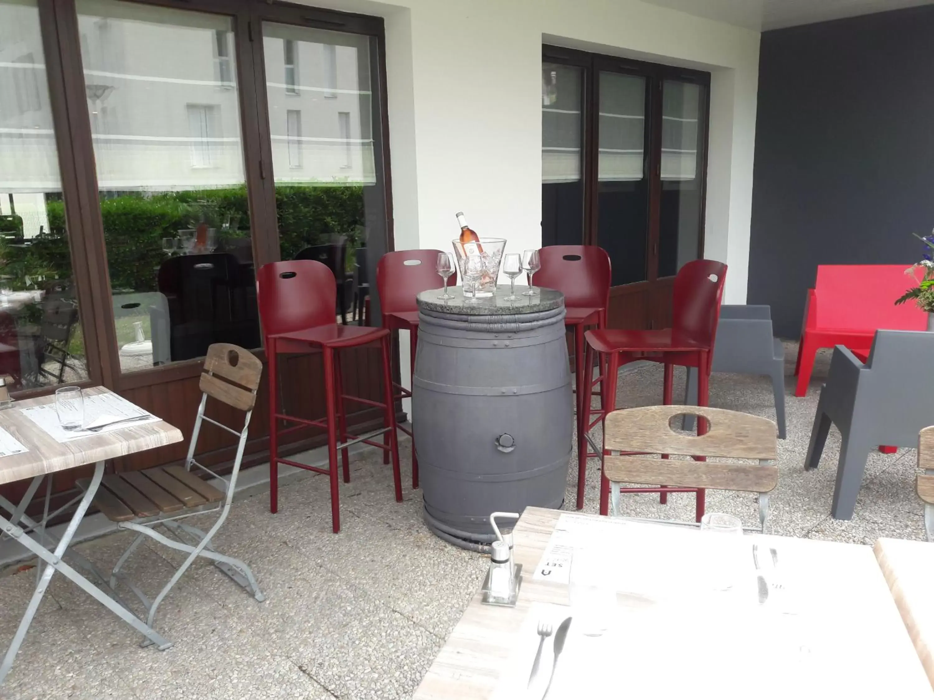 Lounge or bar in Campanile Bordeaux Ouest - Le Bouscat