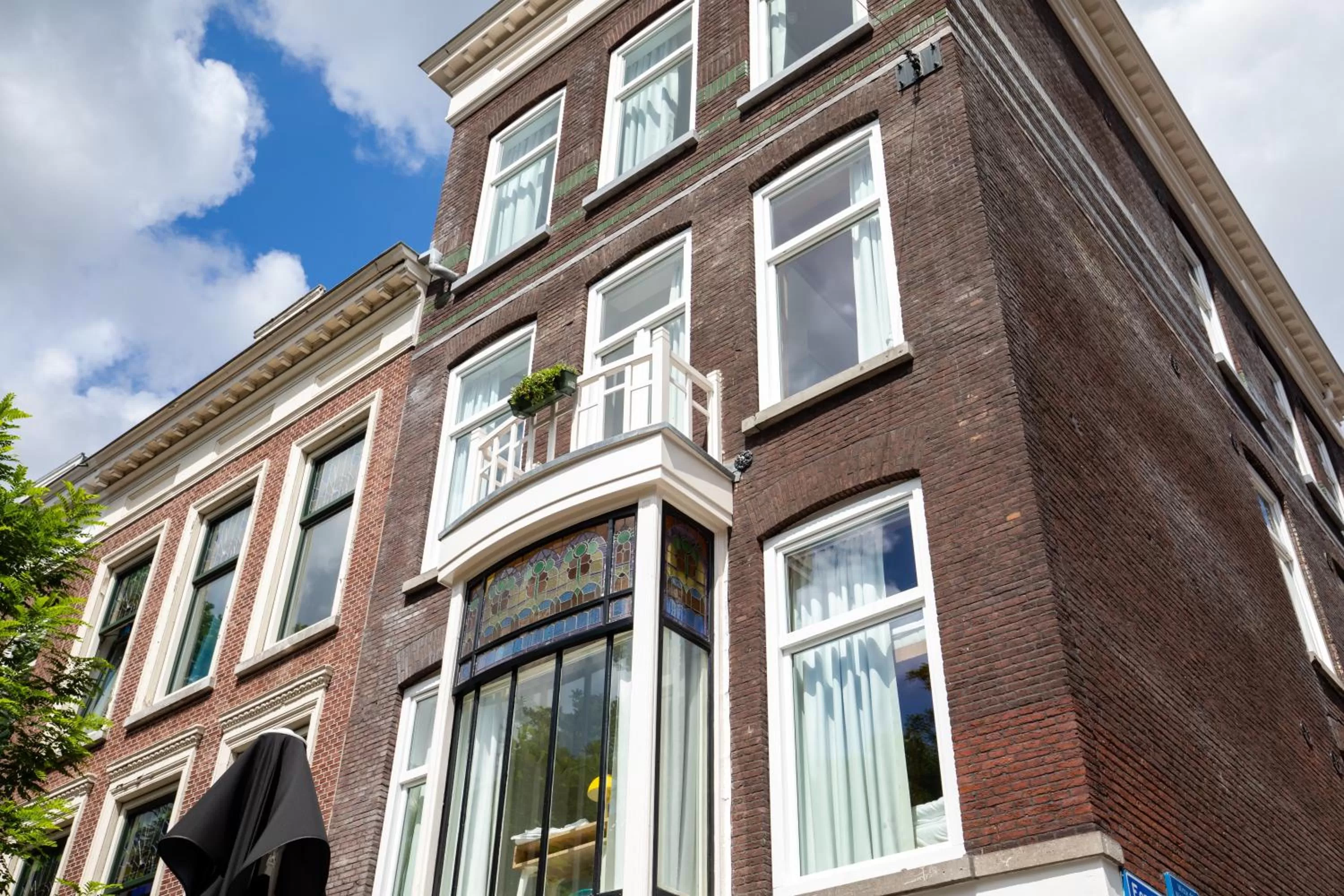 Property building in the bellhop