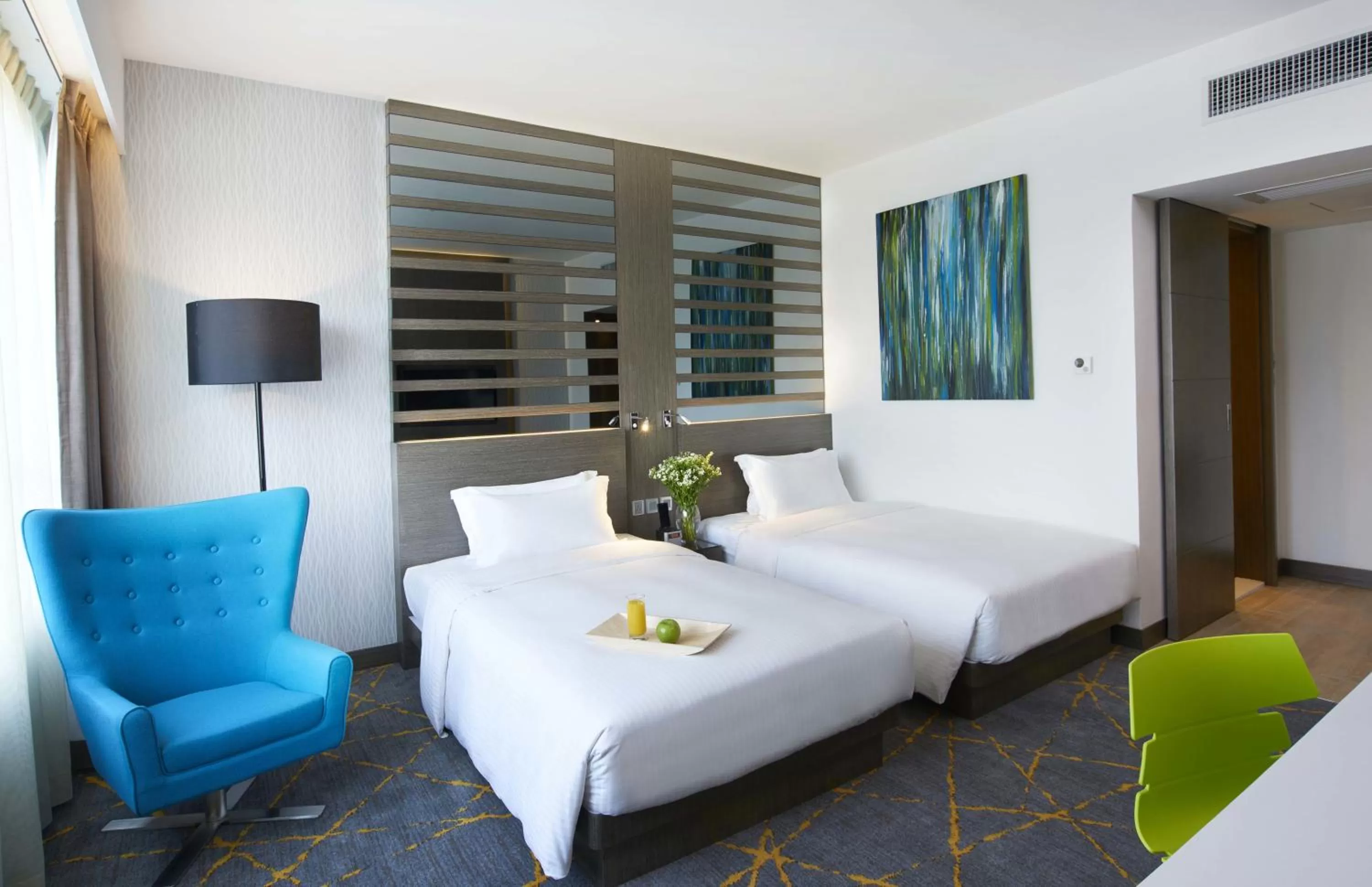 Bedroom, Bed in The Cityview - Chinese YMCA of Hong Kong