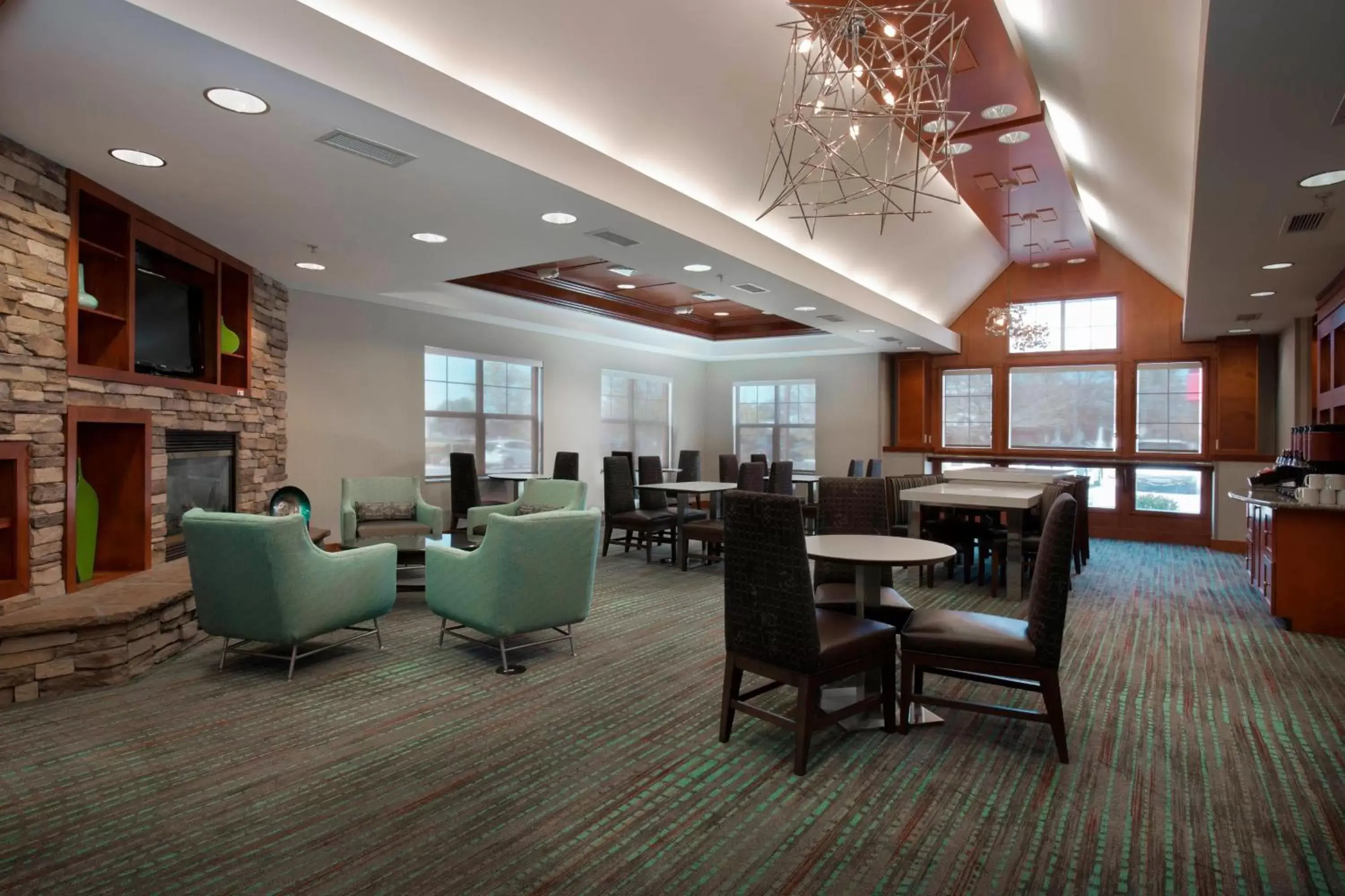 Lobby or reception, Lounge/Bar in Residence Inn Boise West