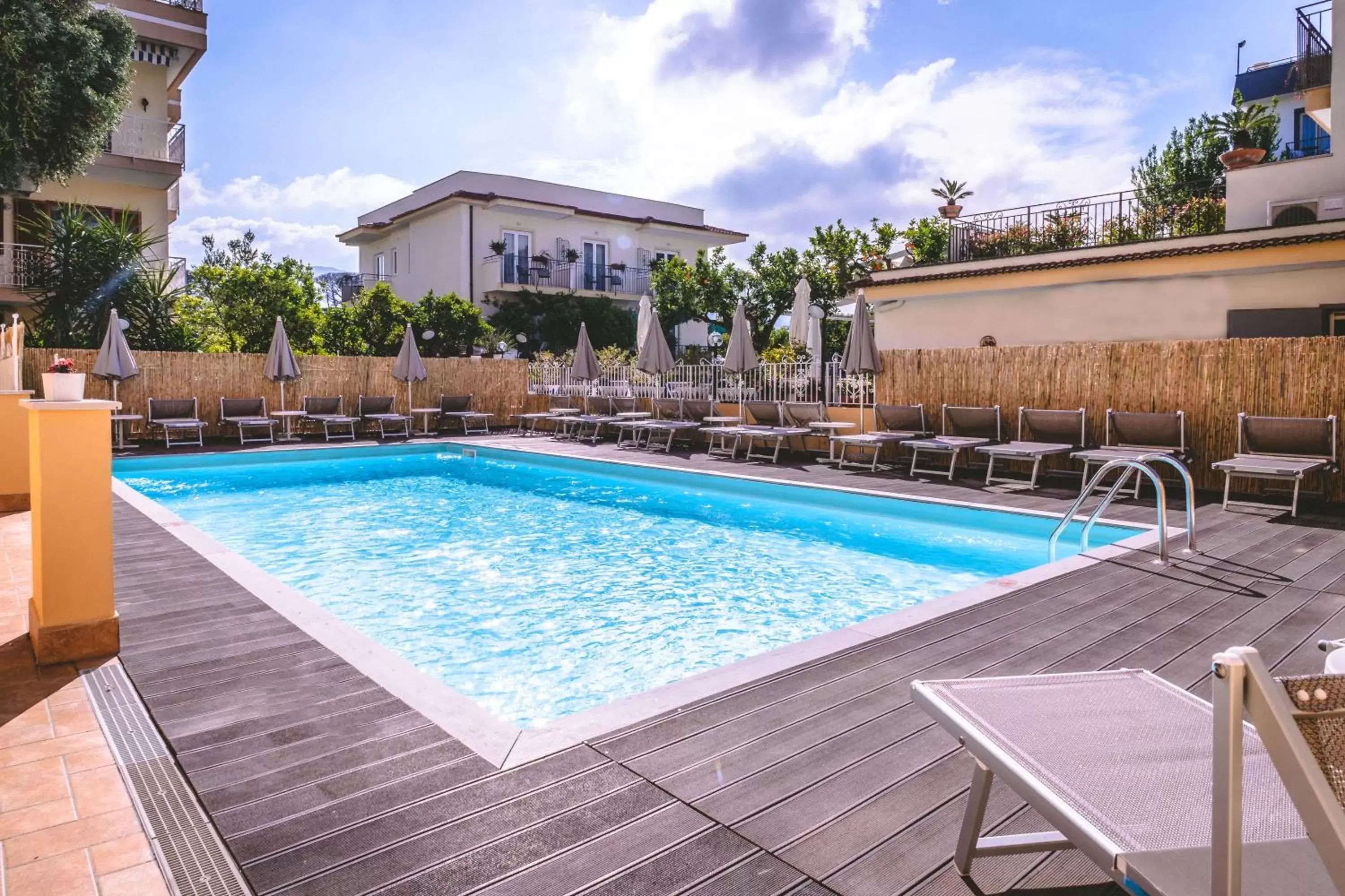 Swimming Pool in Hotel Isabella Sorrento