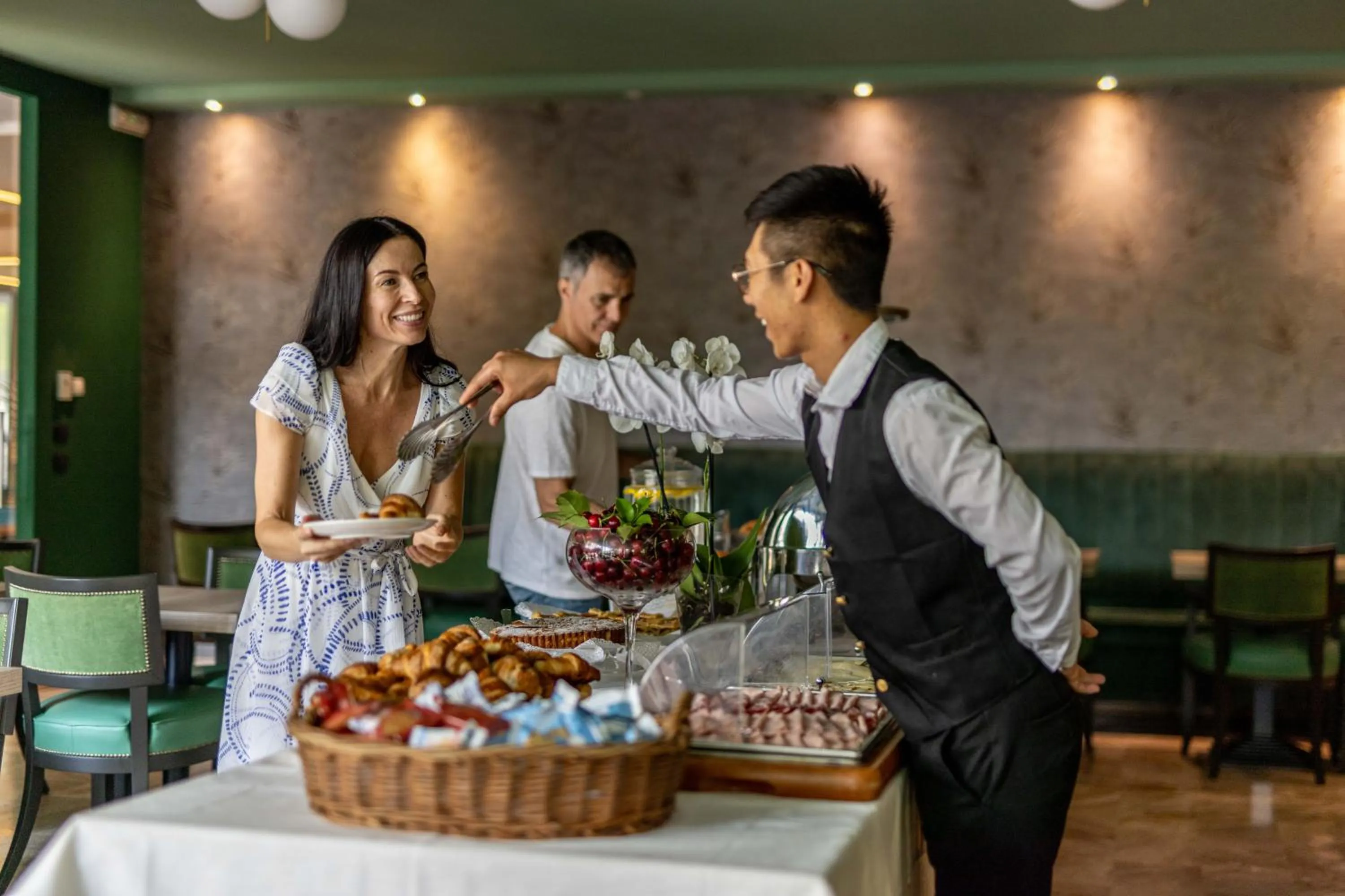 Buffet breakfast in Hotel Terme Milano