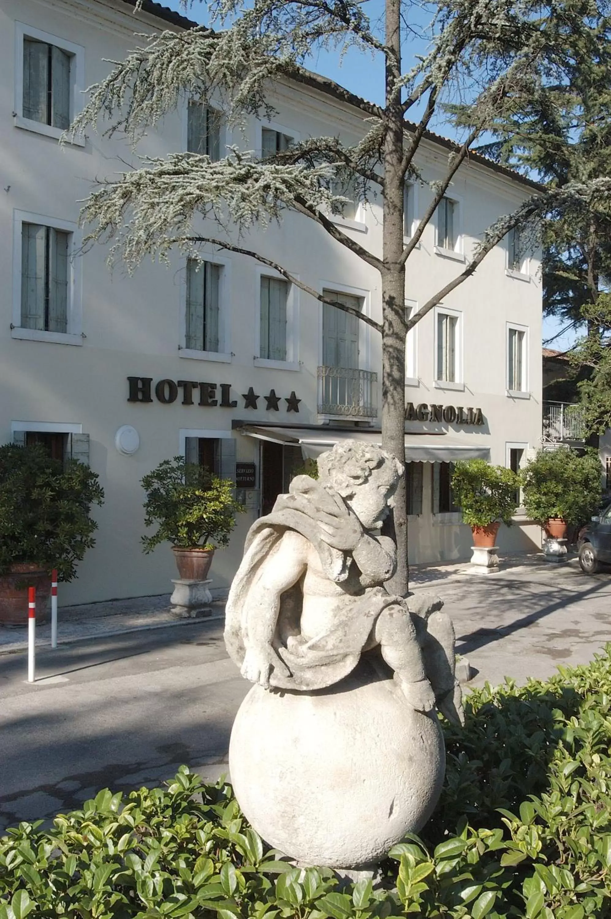 Decorative detail, Property Building in Hotel Magnolia