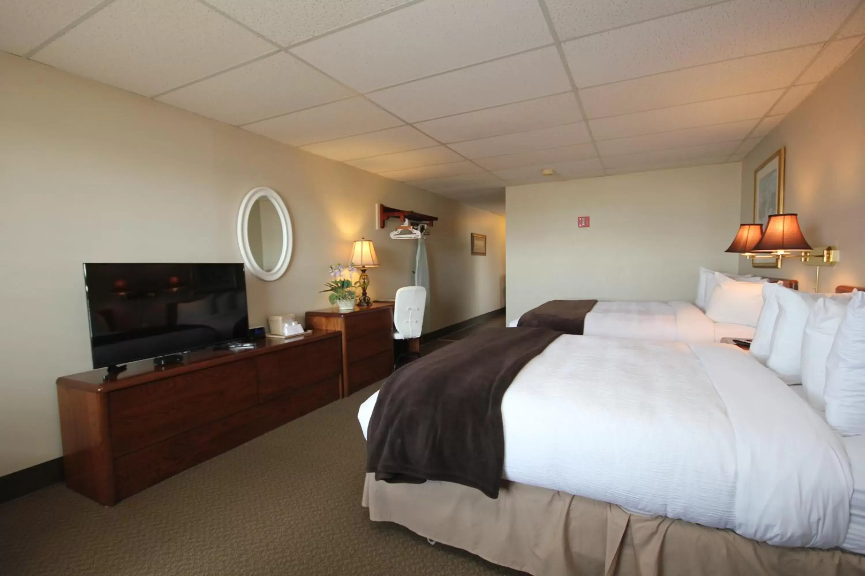 Photo of the whole room, Bed in St Andrews Inn & Suites