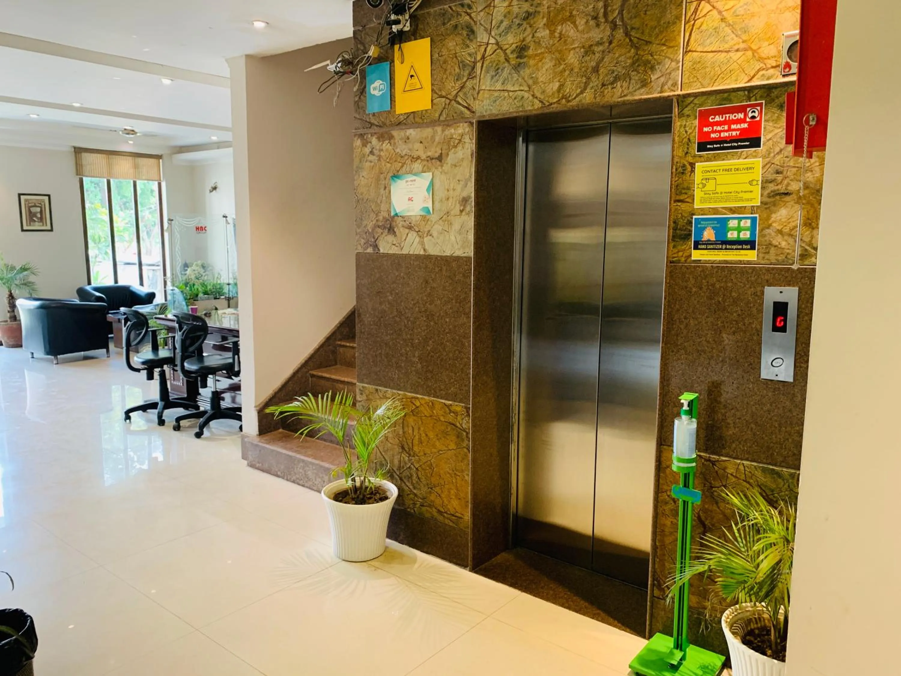 Lobby or reception in Hotel City Premier - Near Galleria Market , Super Mart-1 DLF Gurgaon