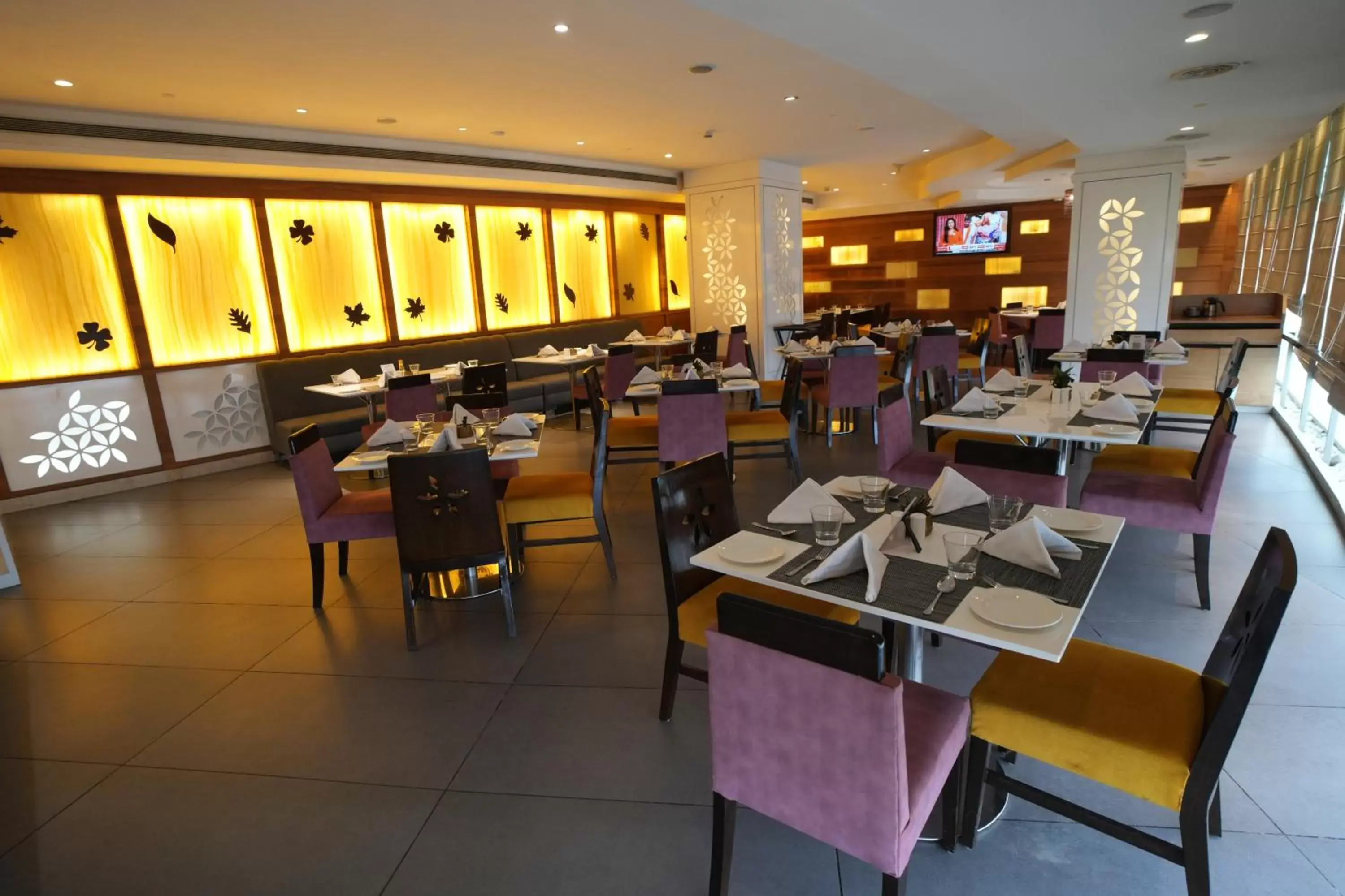 Restaurant/places to eat in Radisson Udaipur Restaurant/places to eat in Radisson Udaipur