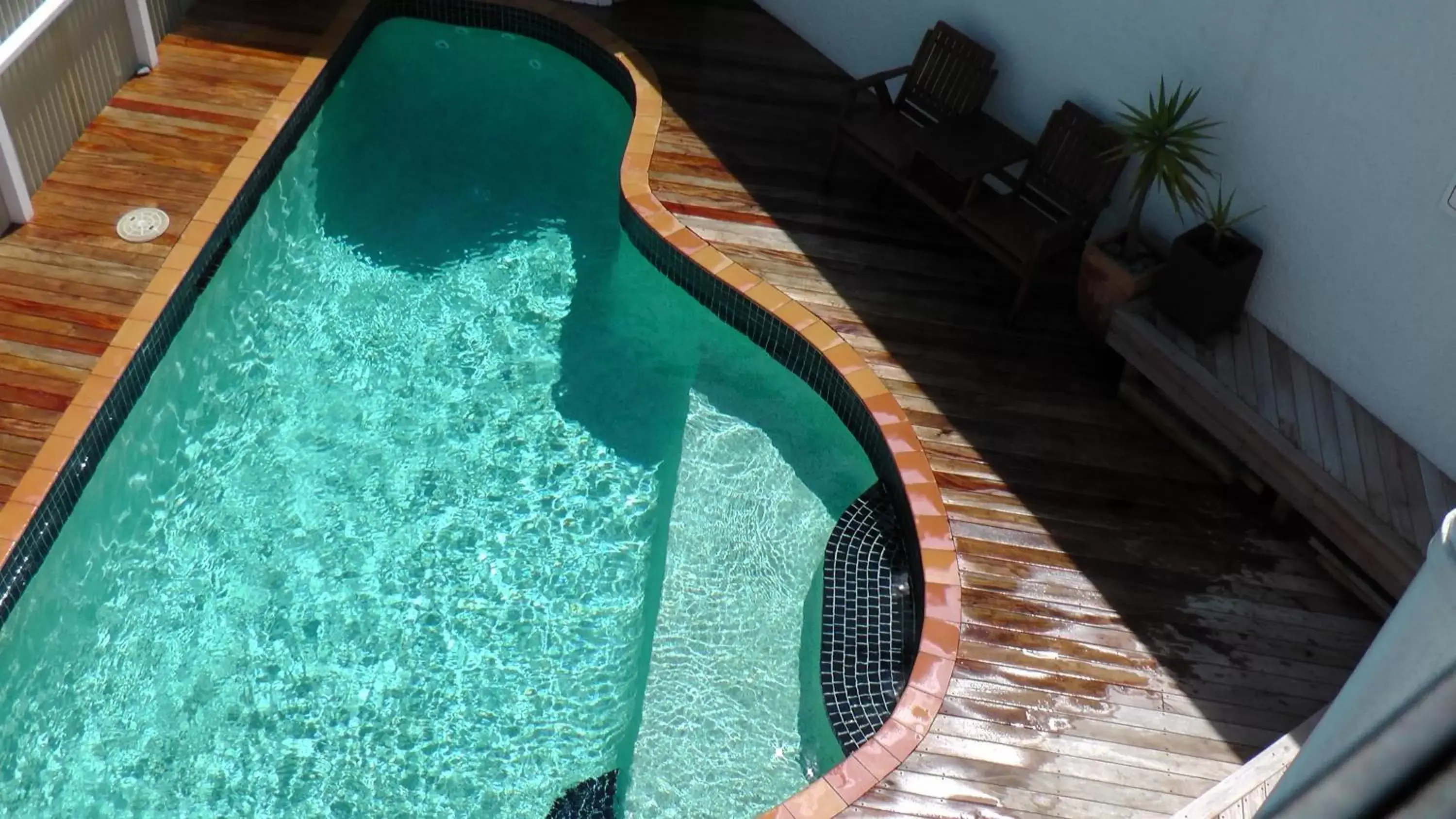 Swimming Pool in Manukau Motor Lodge
