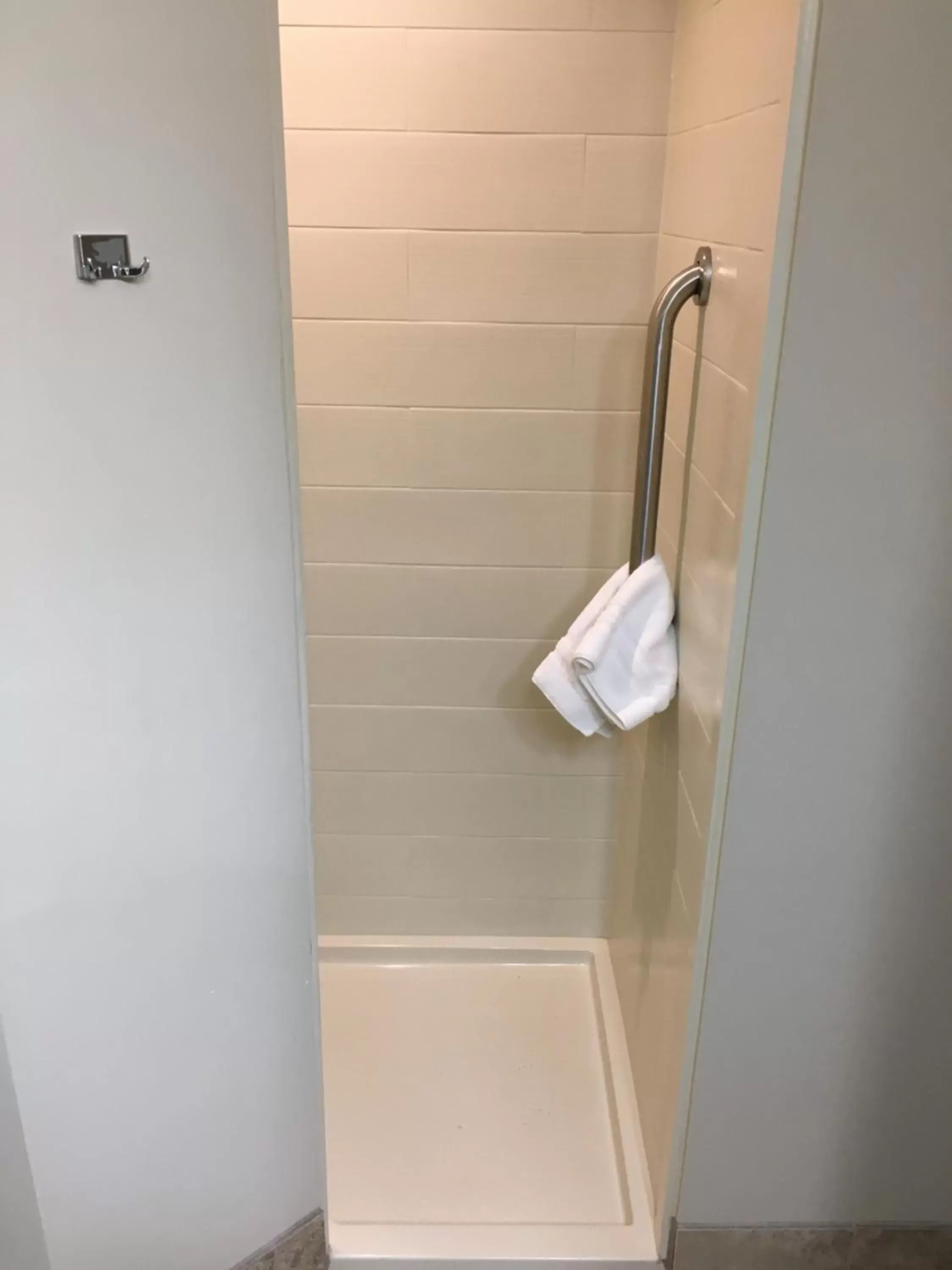 Shower, Bathroom in AmericInn by Wyndham Fairfield