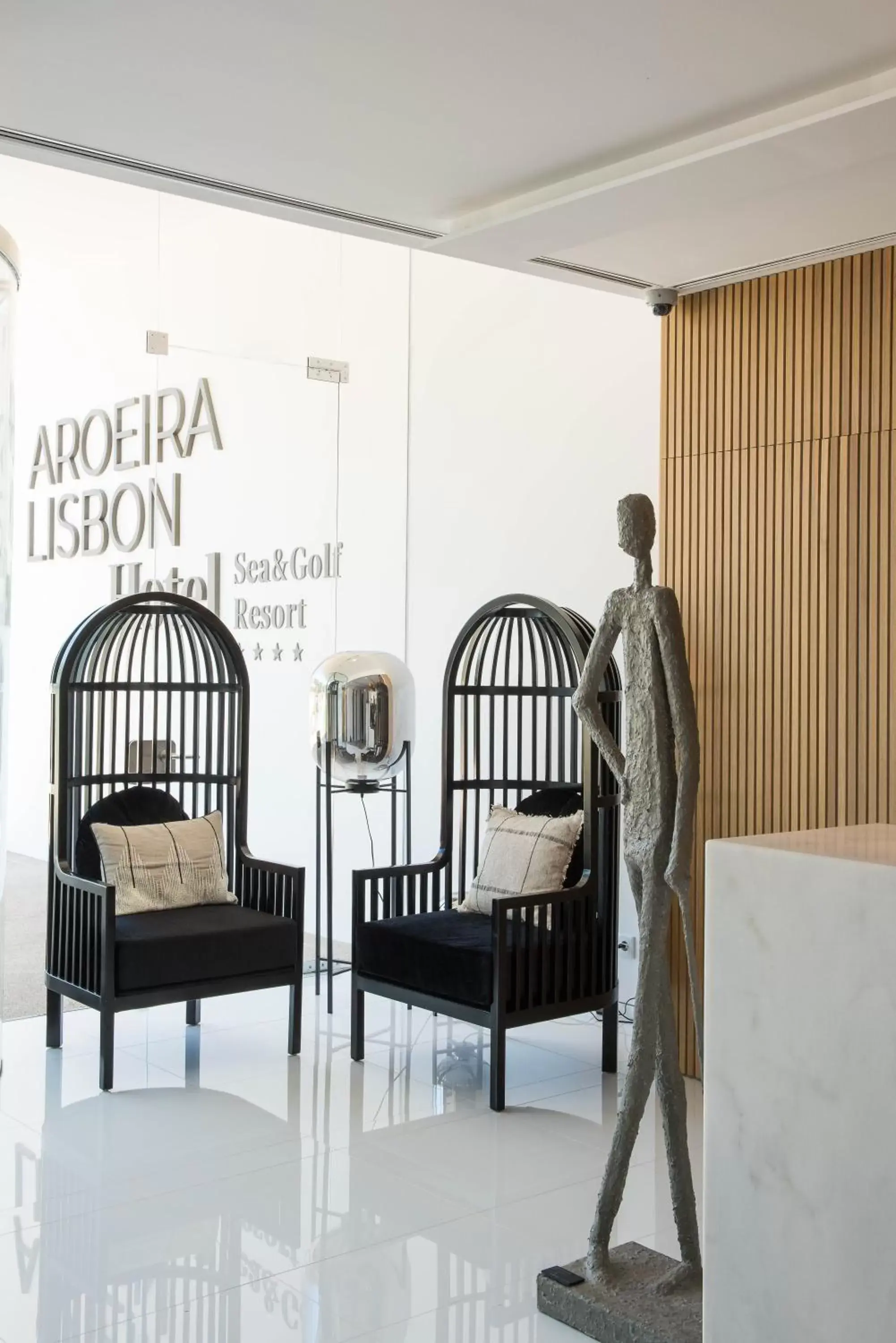 Lobby or reception in Aroeira Lisbon Hotel - Sea & Golf