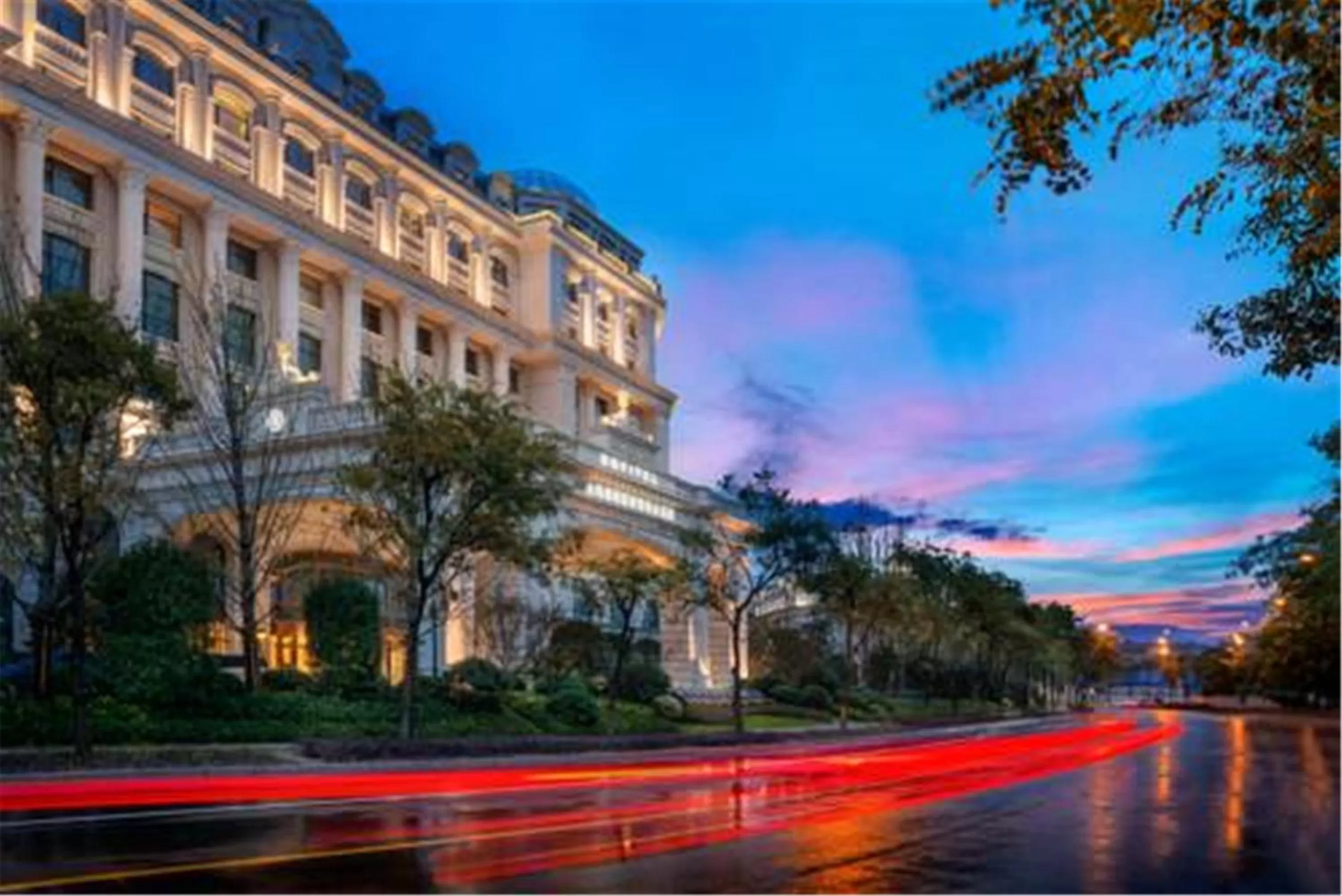 Property building in Sofitel Shanghai Hongqiao