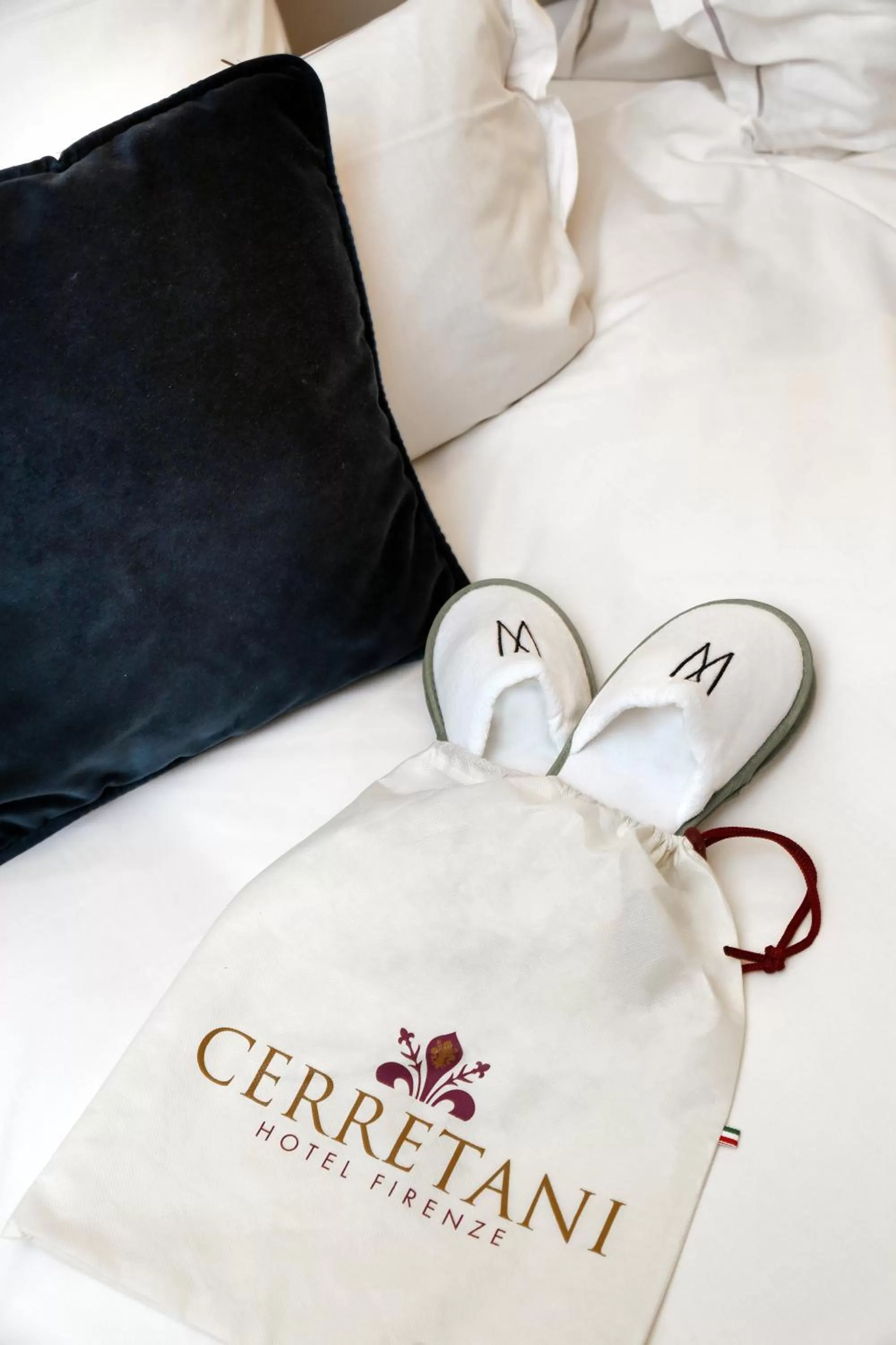 Decorative detail, Bed in Cerretani Hotel Firenze - MGallery Collection