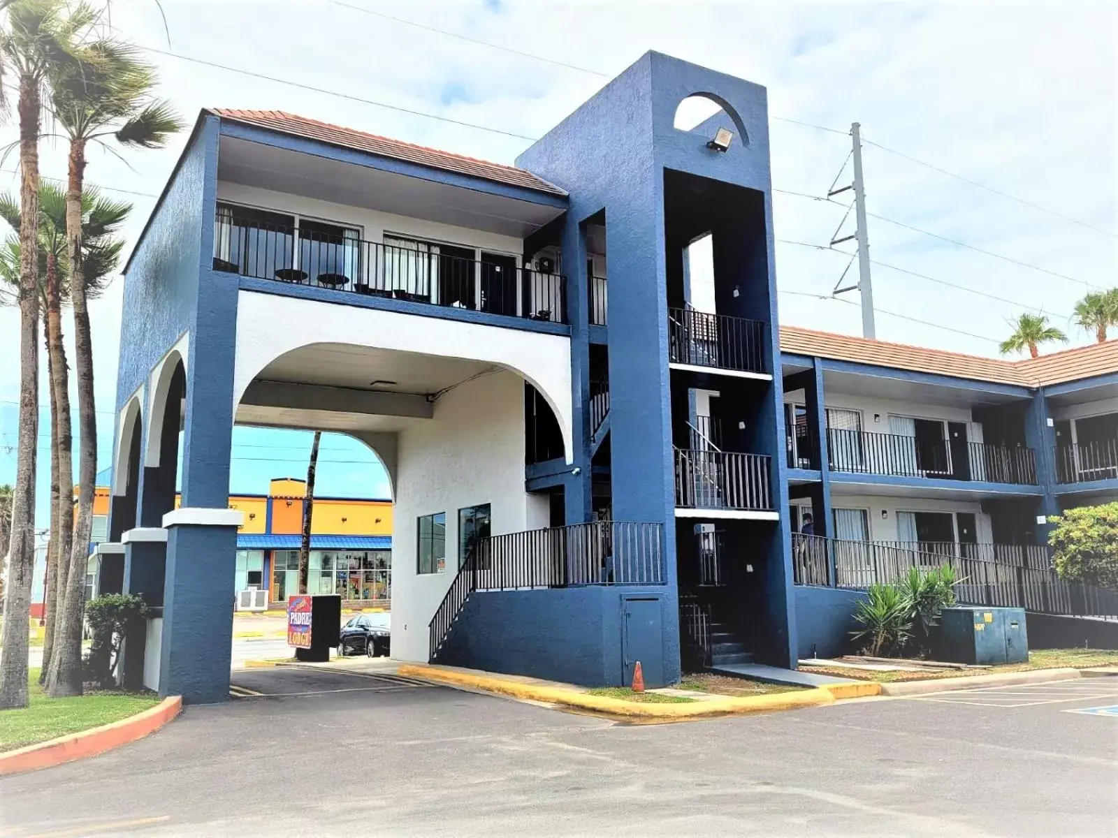 Property building in South Padre Island Lodge