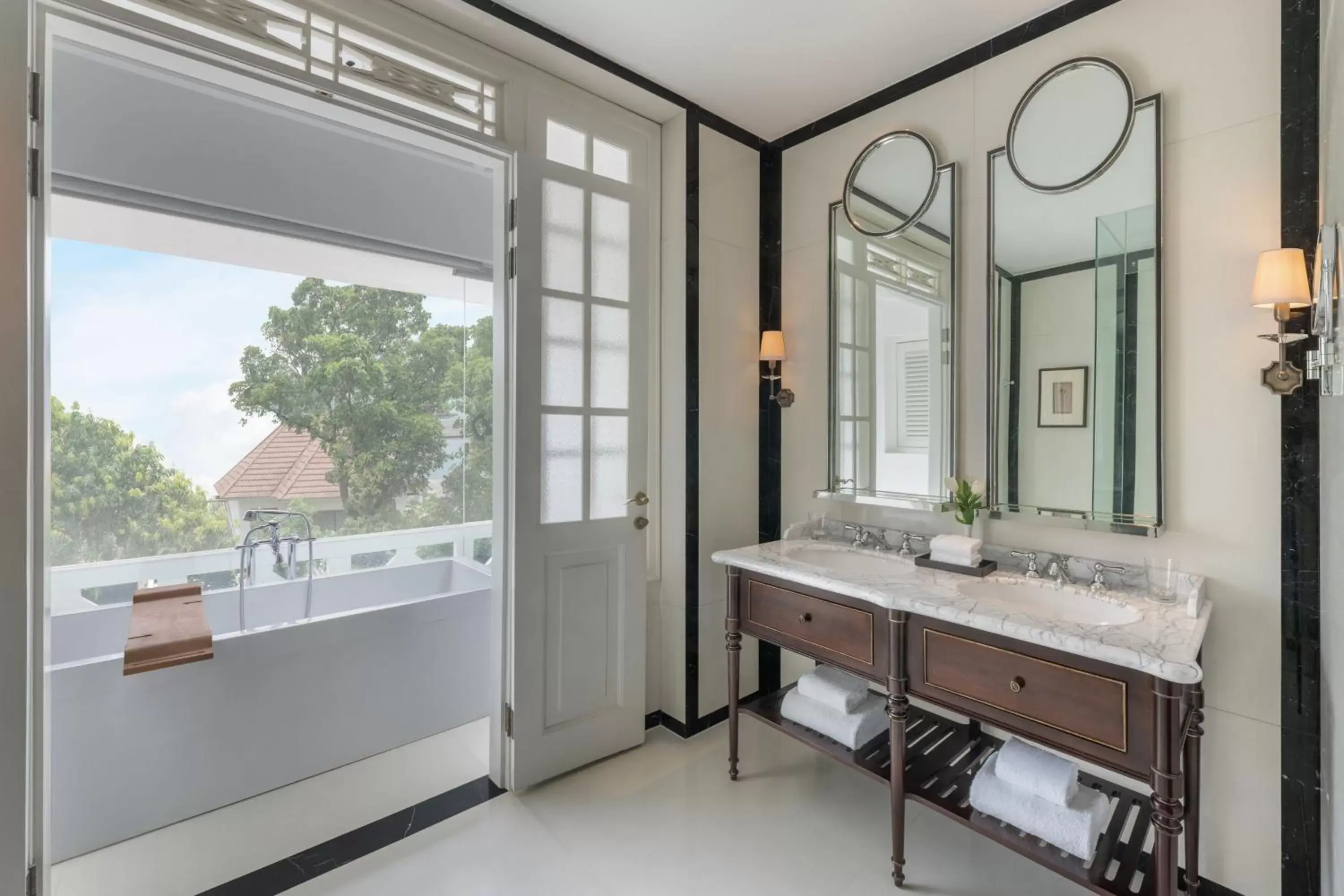 Bathroom in The Hermitage, A Tribute Portfolio Hotel, Jakarta