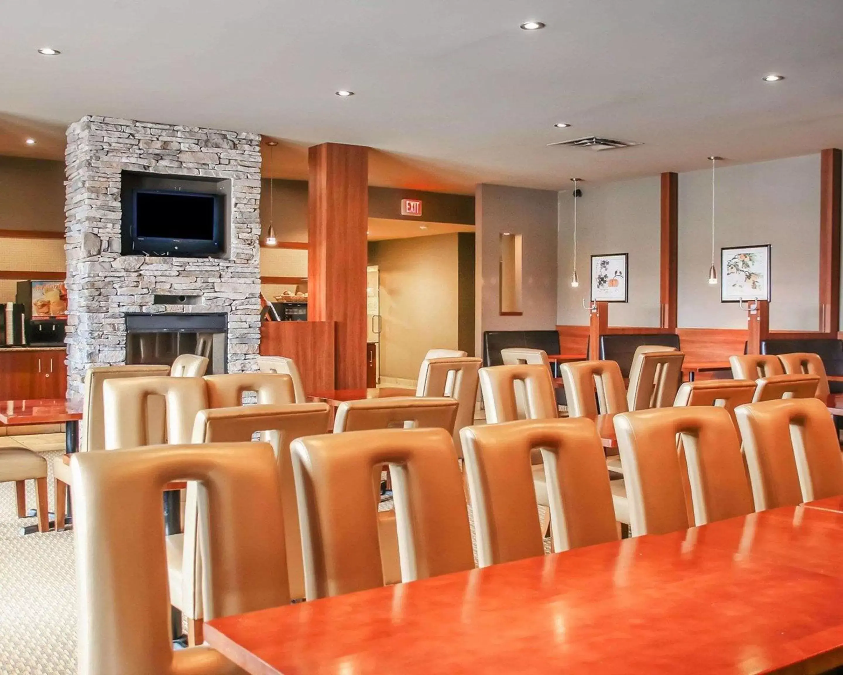 Restaurant/places to eat in Quality Inn & Suites Winnipeg