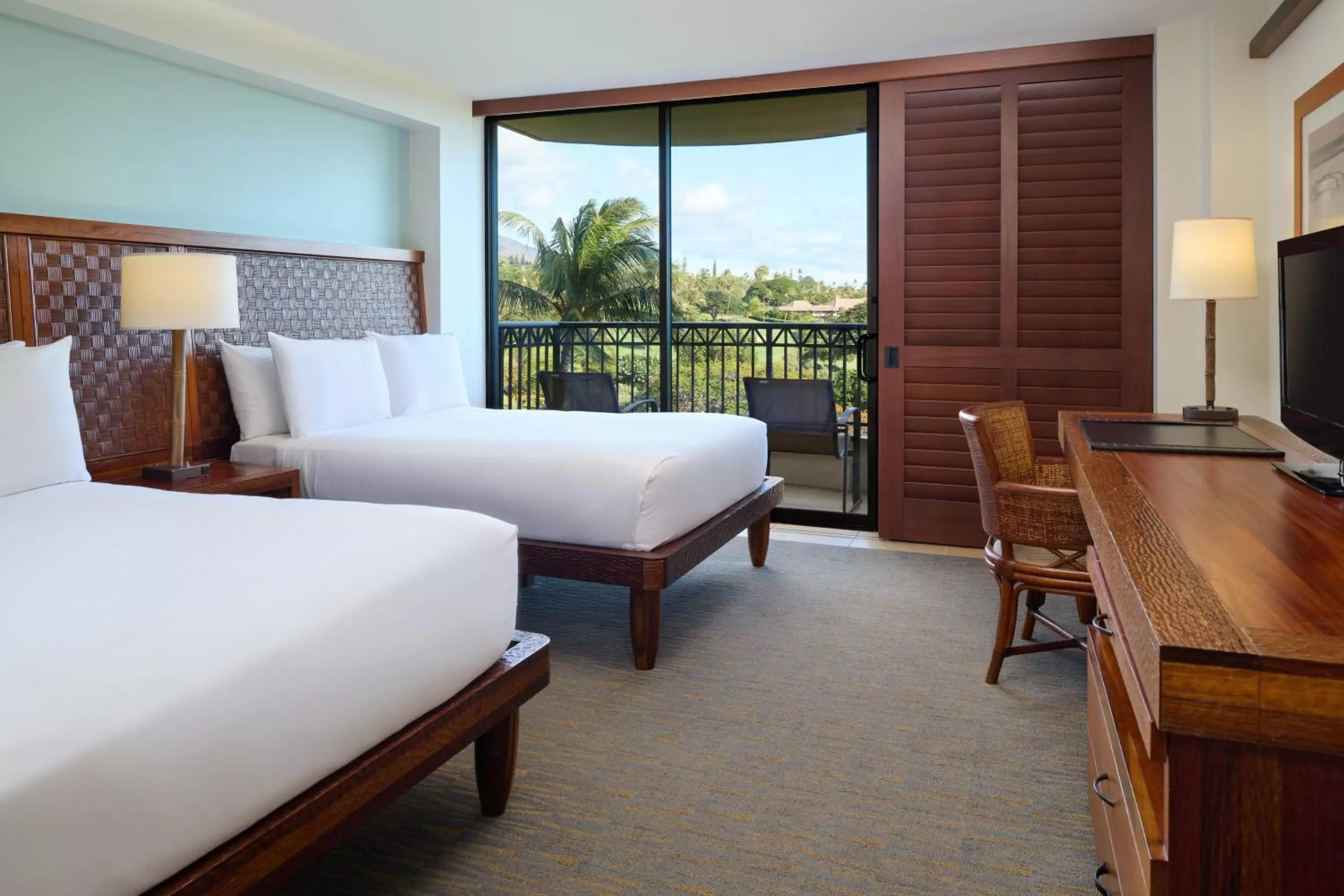 Tower Partial Ocean View Doubles in Royal Lahaina Resort & Bungalows