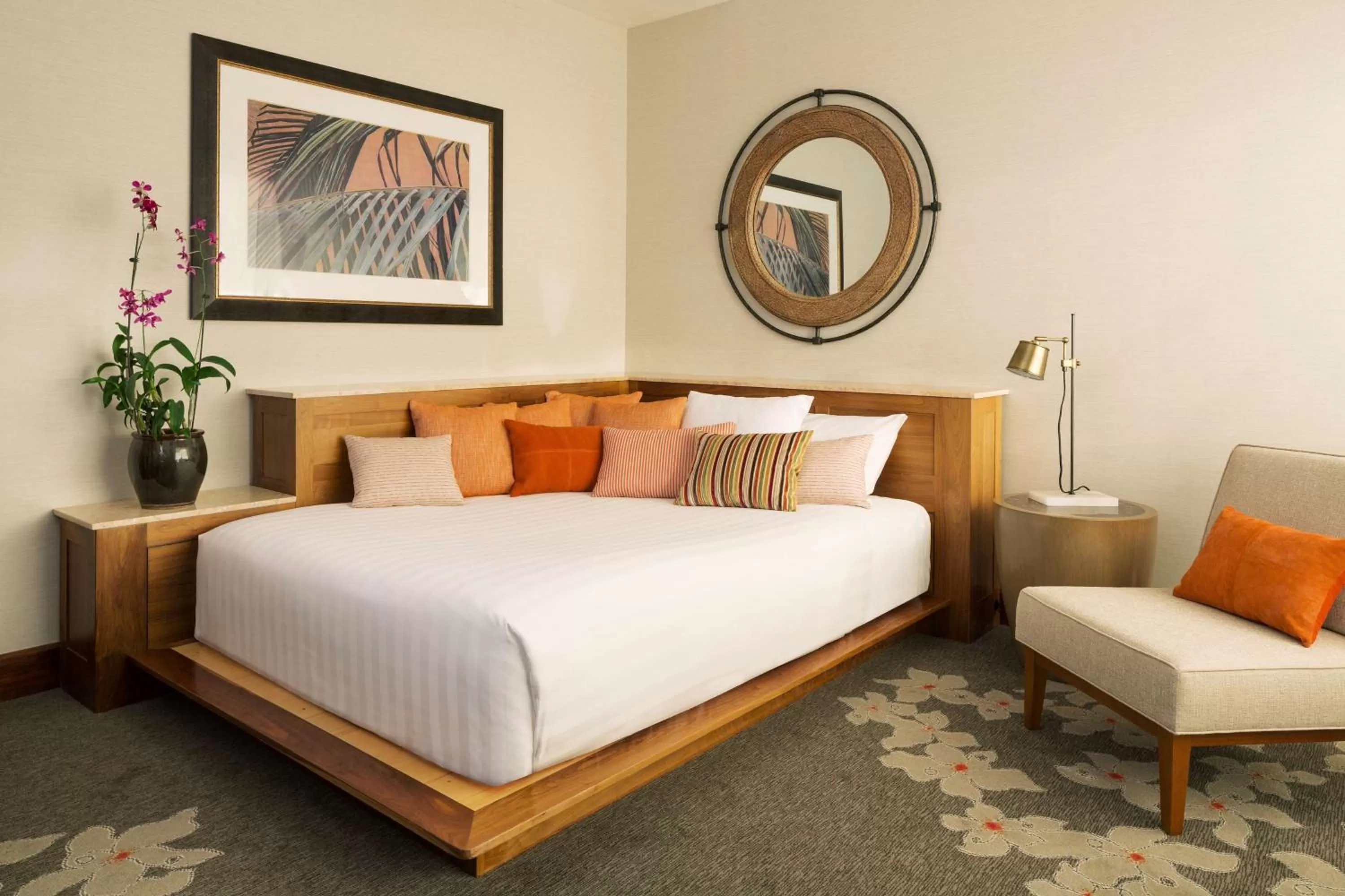 Photo of the whole room, Bed in Hyatt Regency Maui Resort & Spa