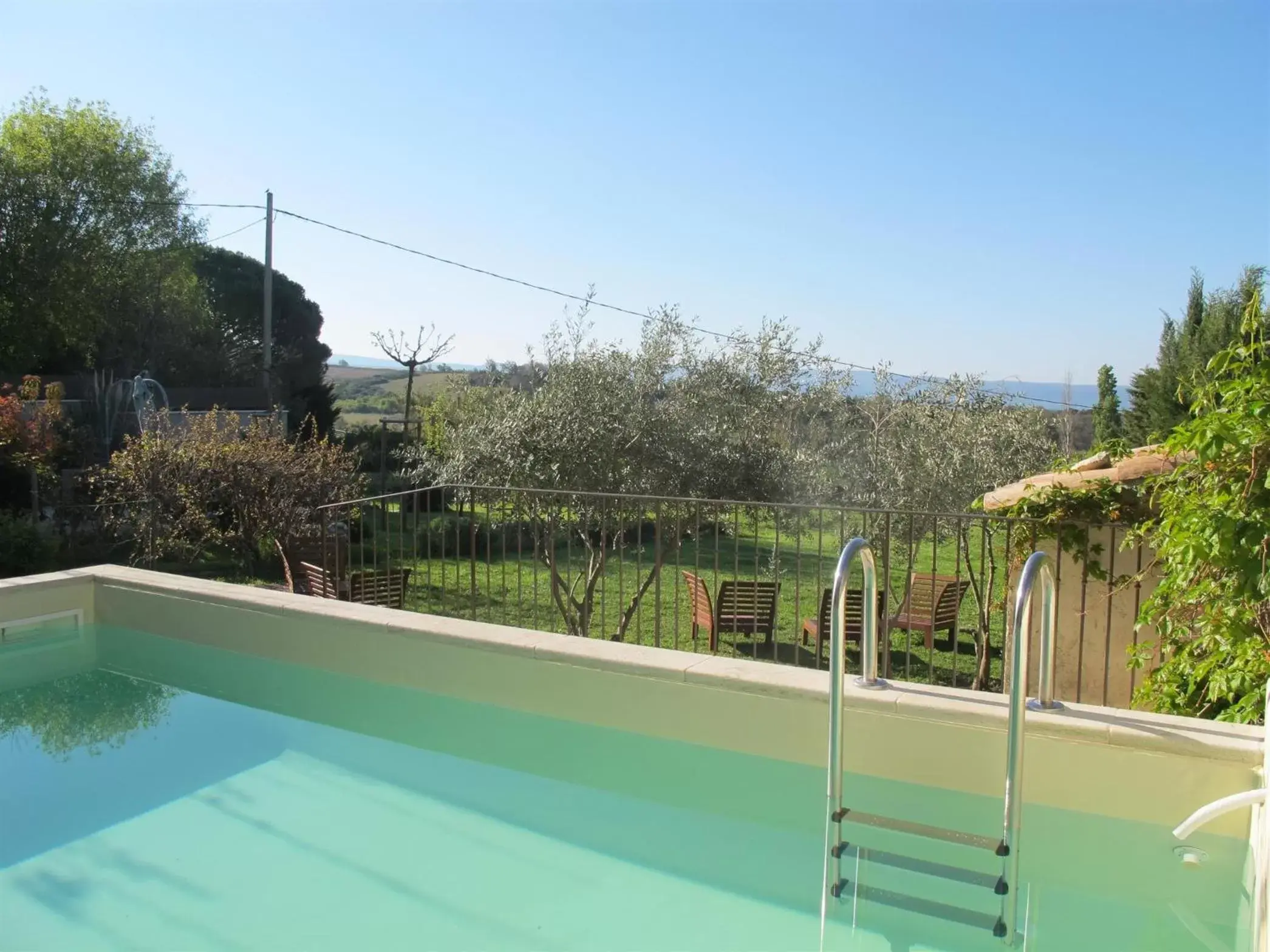 Pool view, Swimming Pool in Lou Cardalines