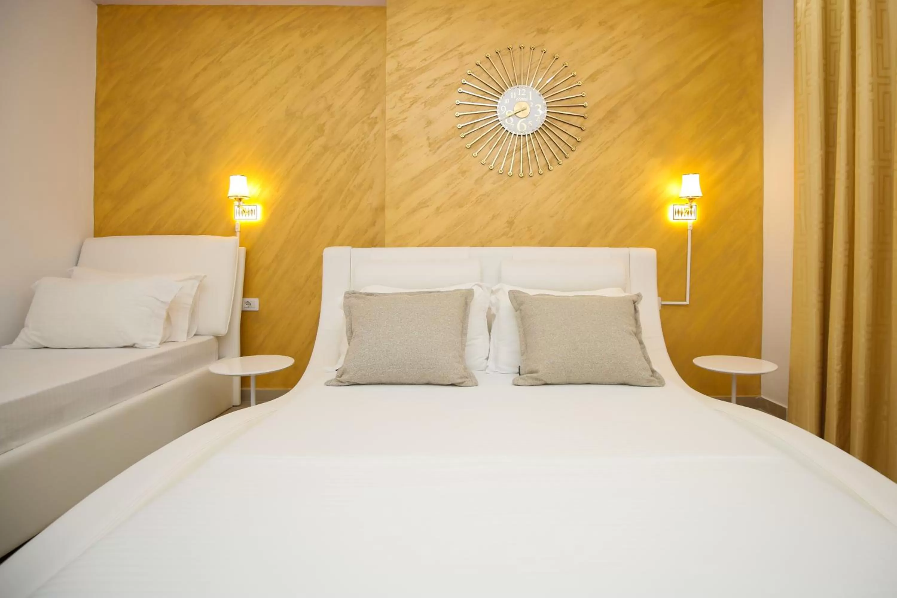 Bed in Noar Boutique Hotel
