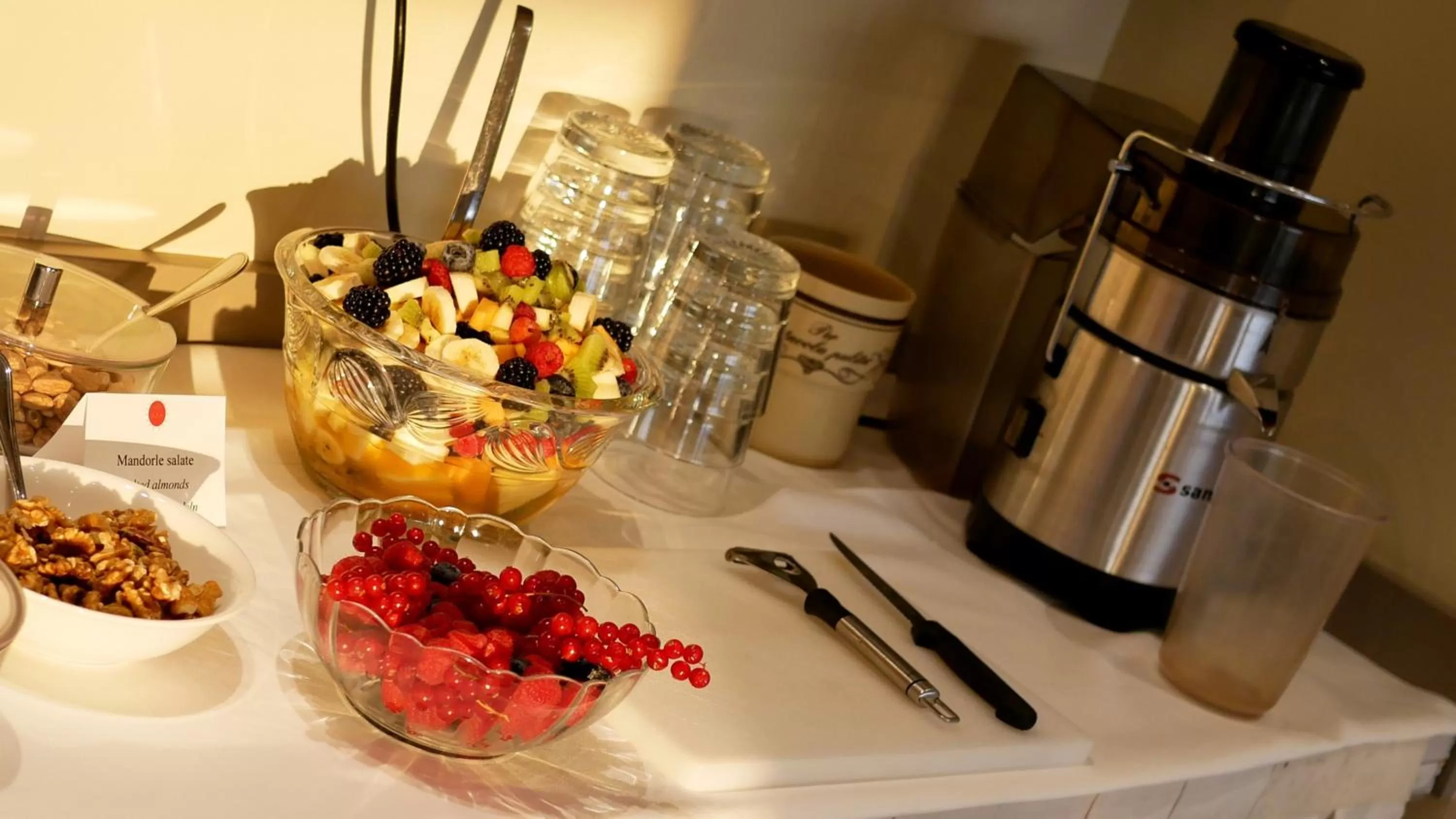 Buffet breakfast in Villa del Poggio Prosecco Bike Hotel