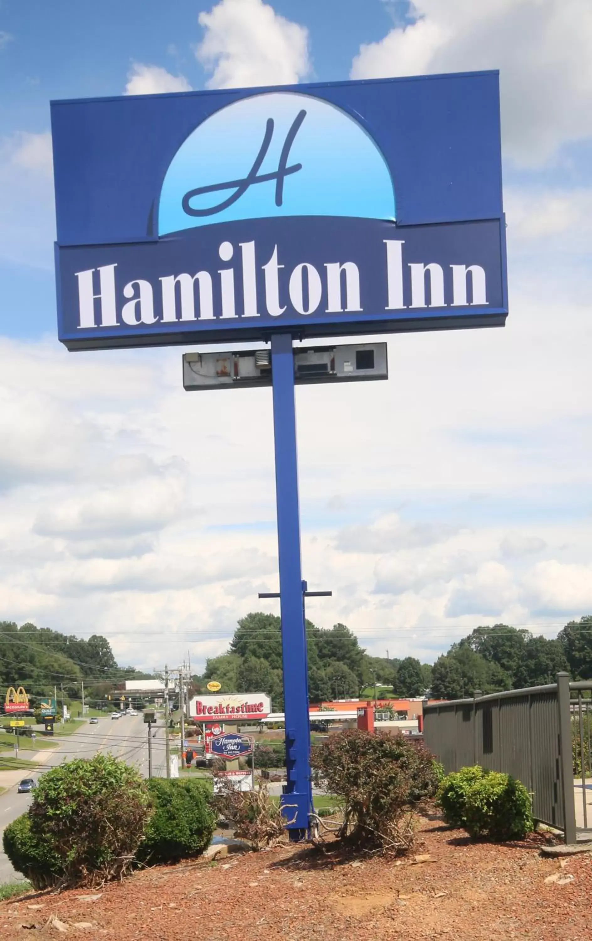 Property logo or sign in Hamilton Inn Jonesville I-77