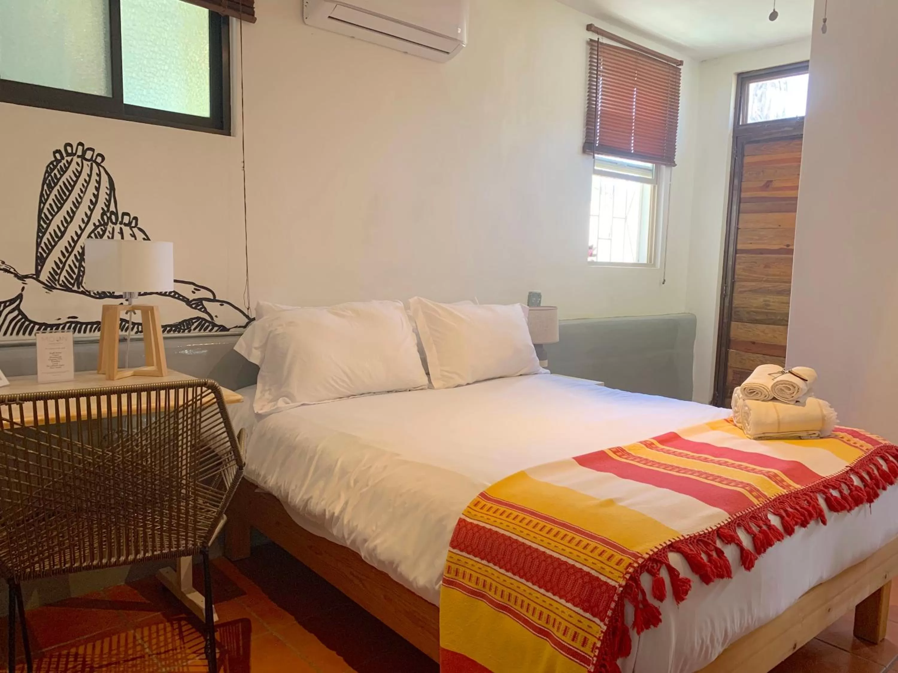 Bed in Perro Surfero Hotel