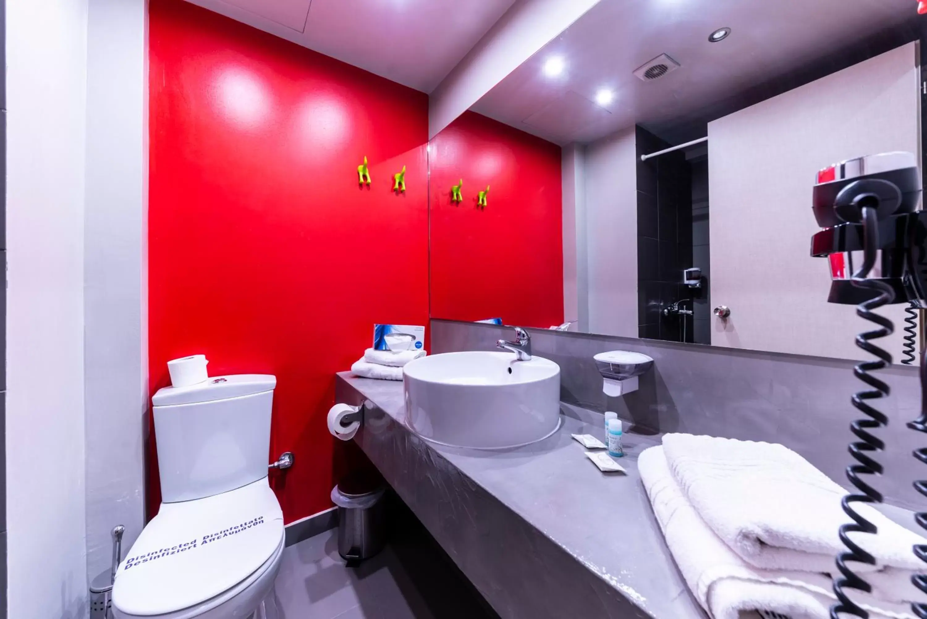 Toilet, Bathroom in Vergina Hotel