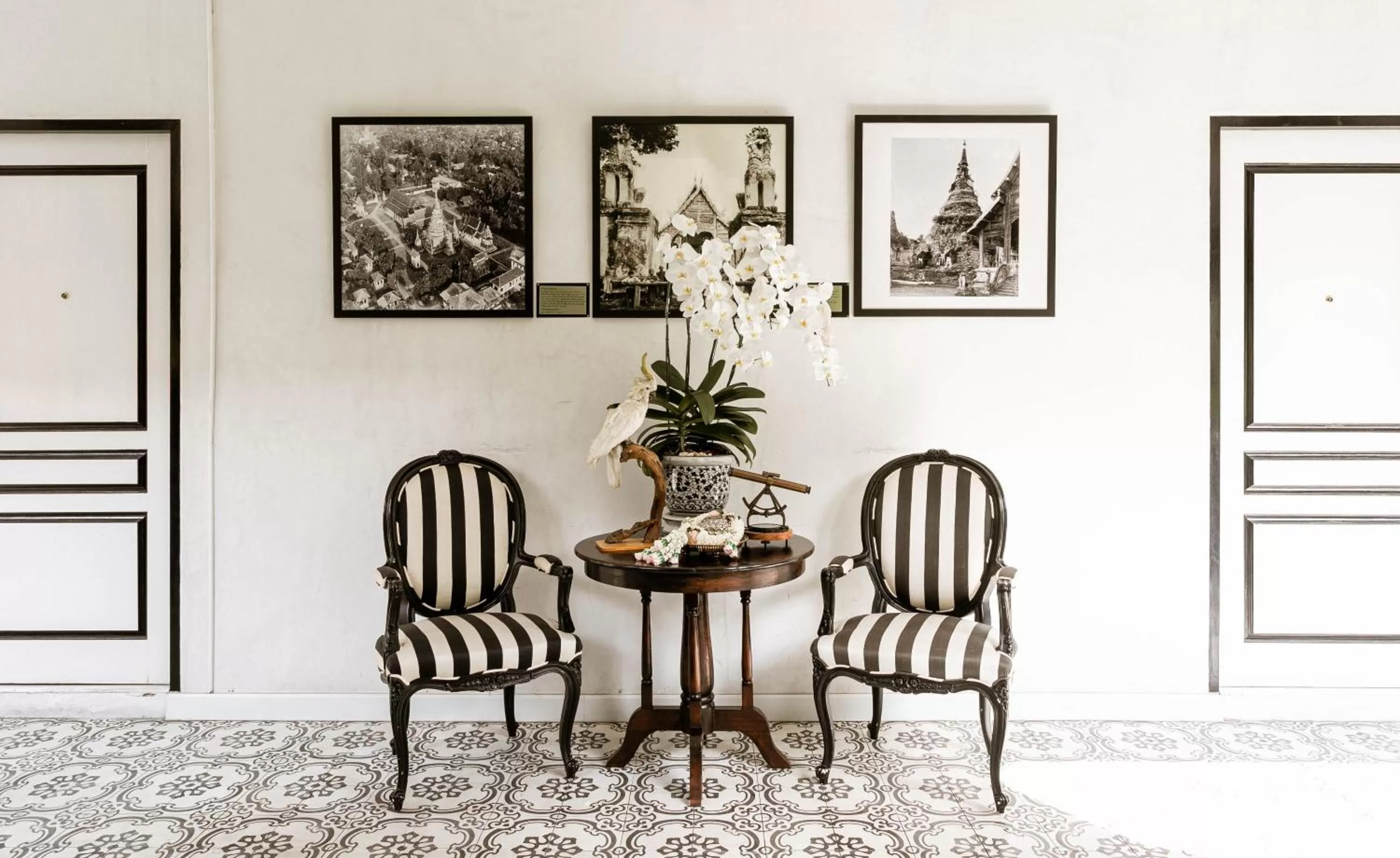 Seating area in 99 The Heritage Hotel