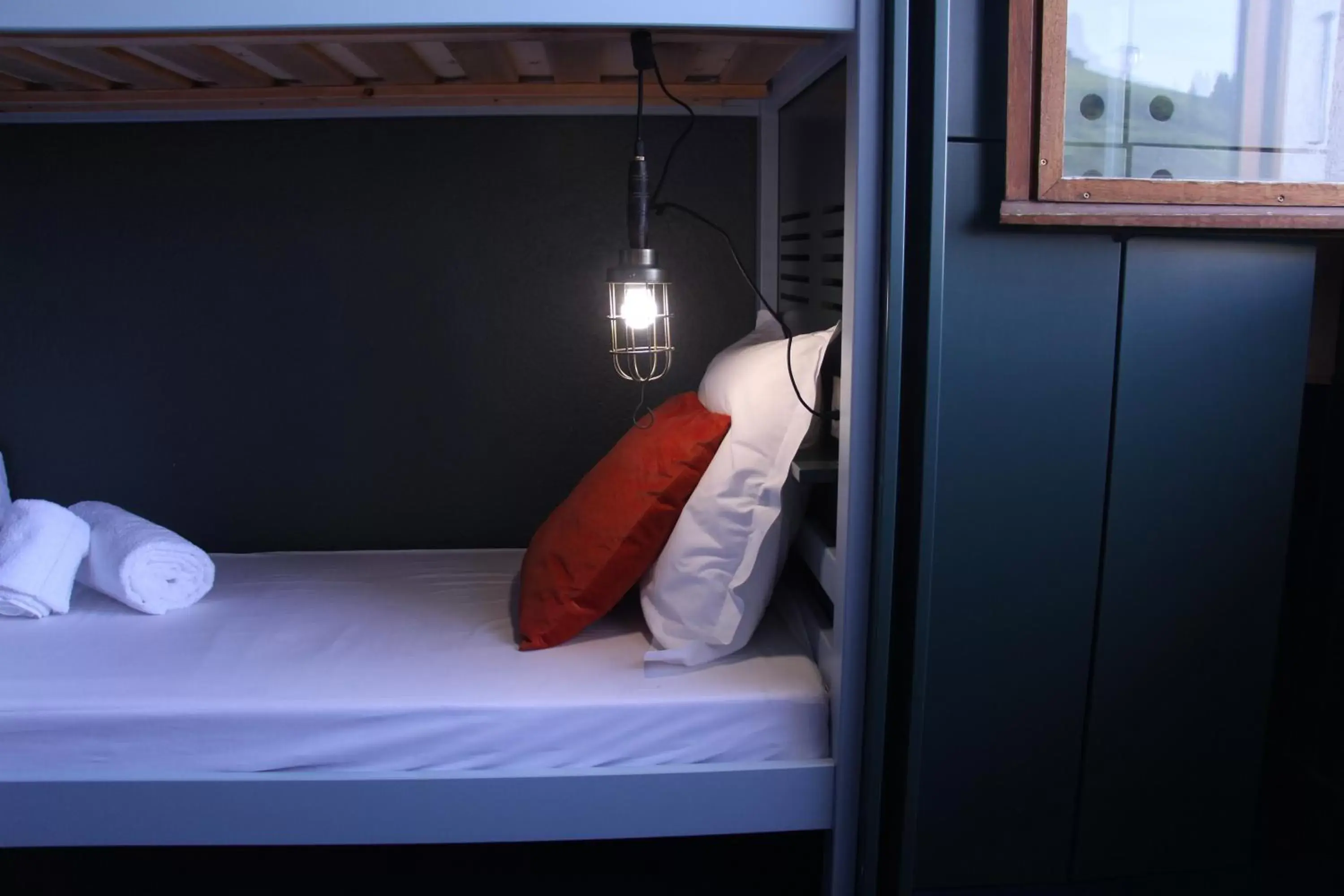 Single Bed in 10-Bed Dormitory Room in ho36 La Plagne