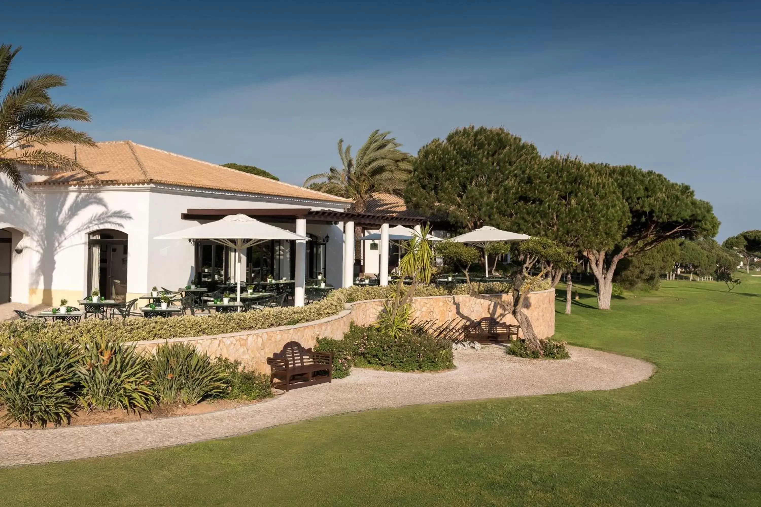 Restaurant/places to eat, Property Building in Pine Cliffs Residence, a Luxury Collection Resort, Algarve
