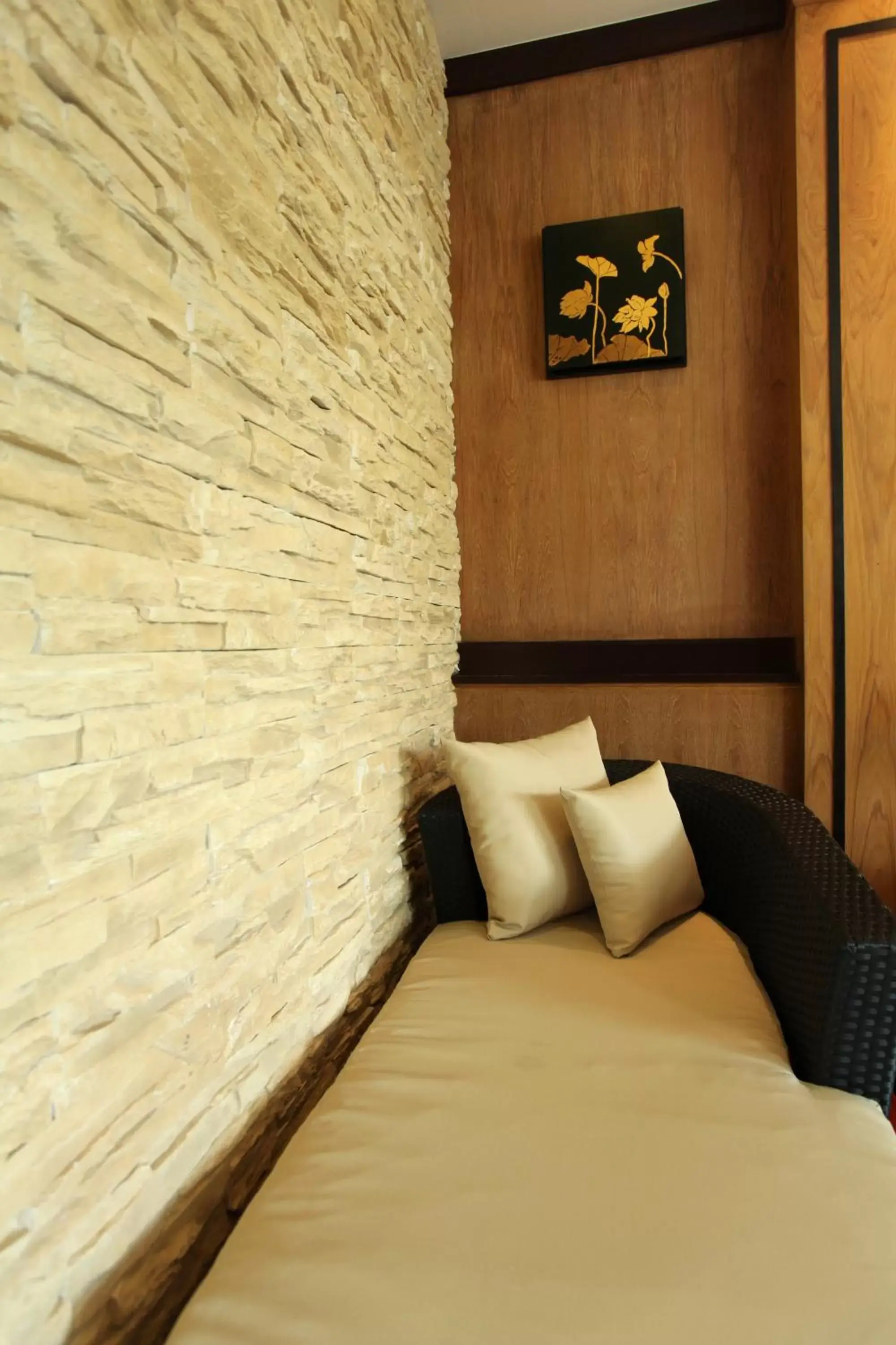 Premier Double Room in Rapeepan Ville Hotel