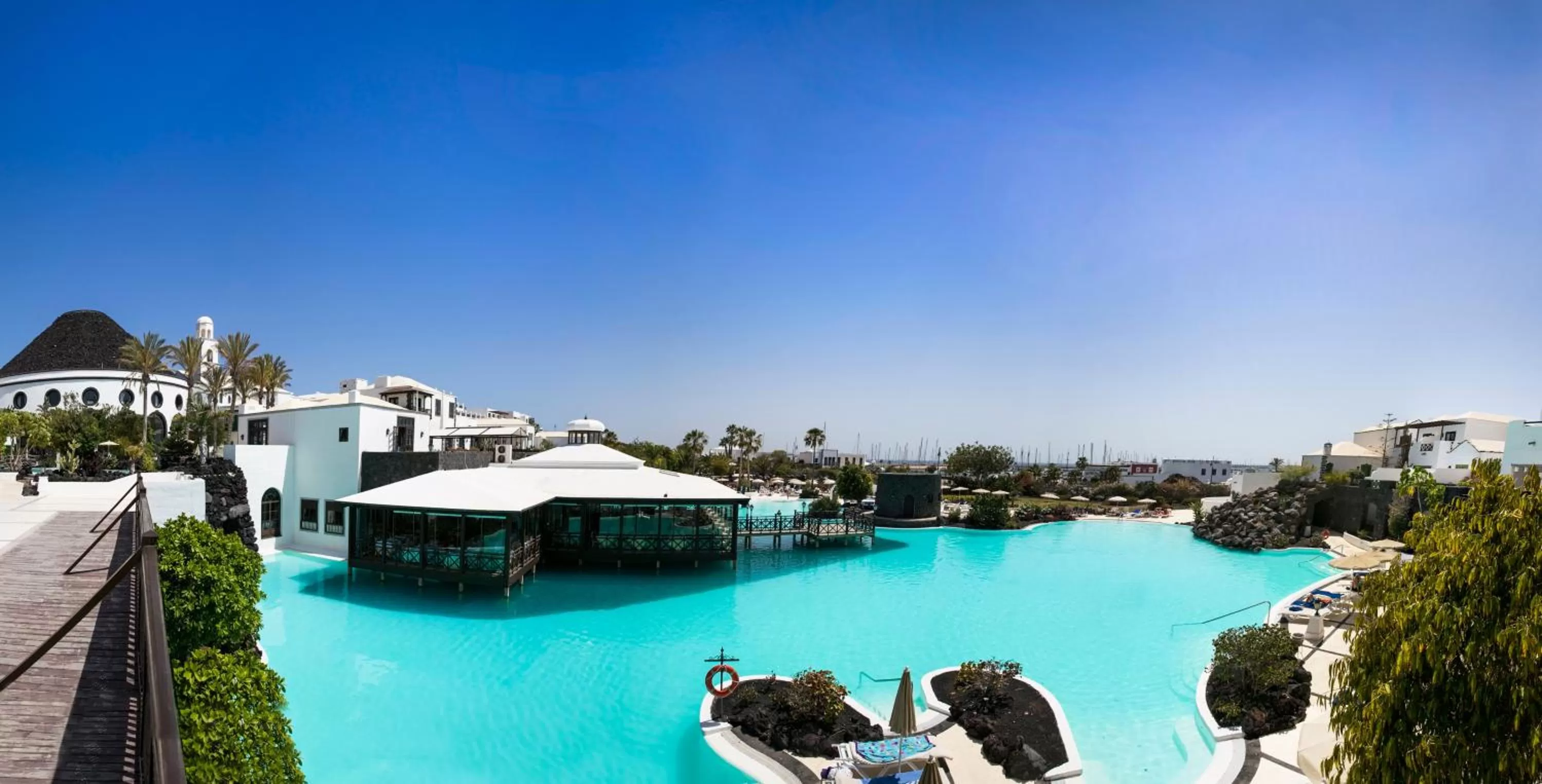 Swimming pool in Hotel LIVVO Volcán Lanzarote