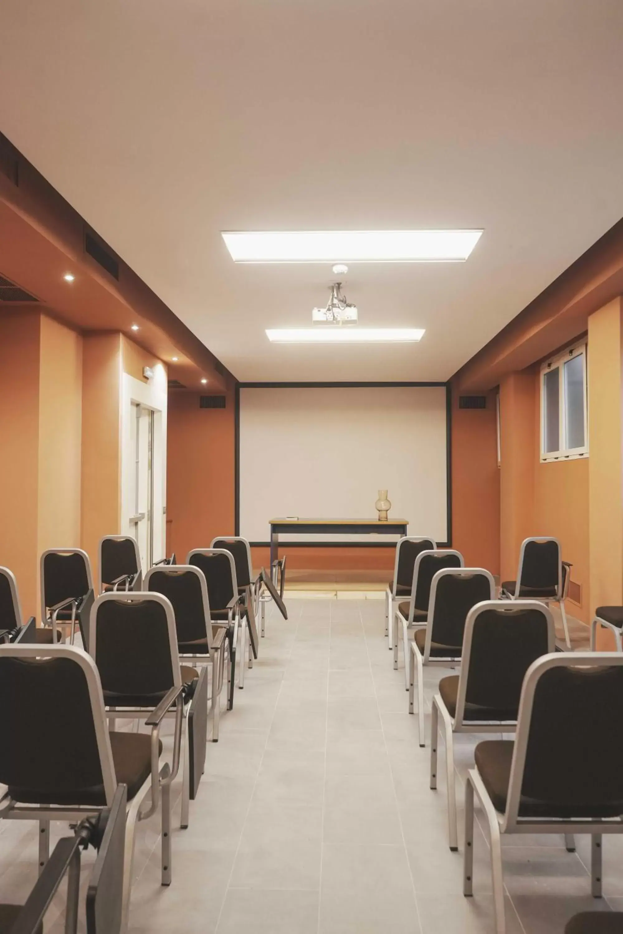 Meeting/conference room in Moderno Hotel Roma