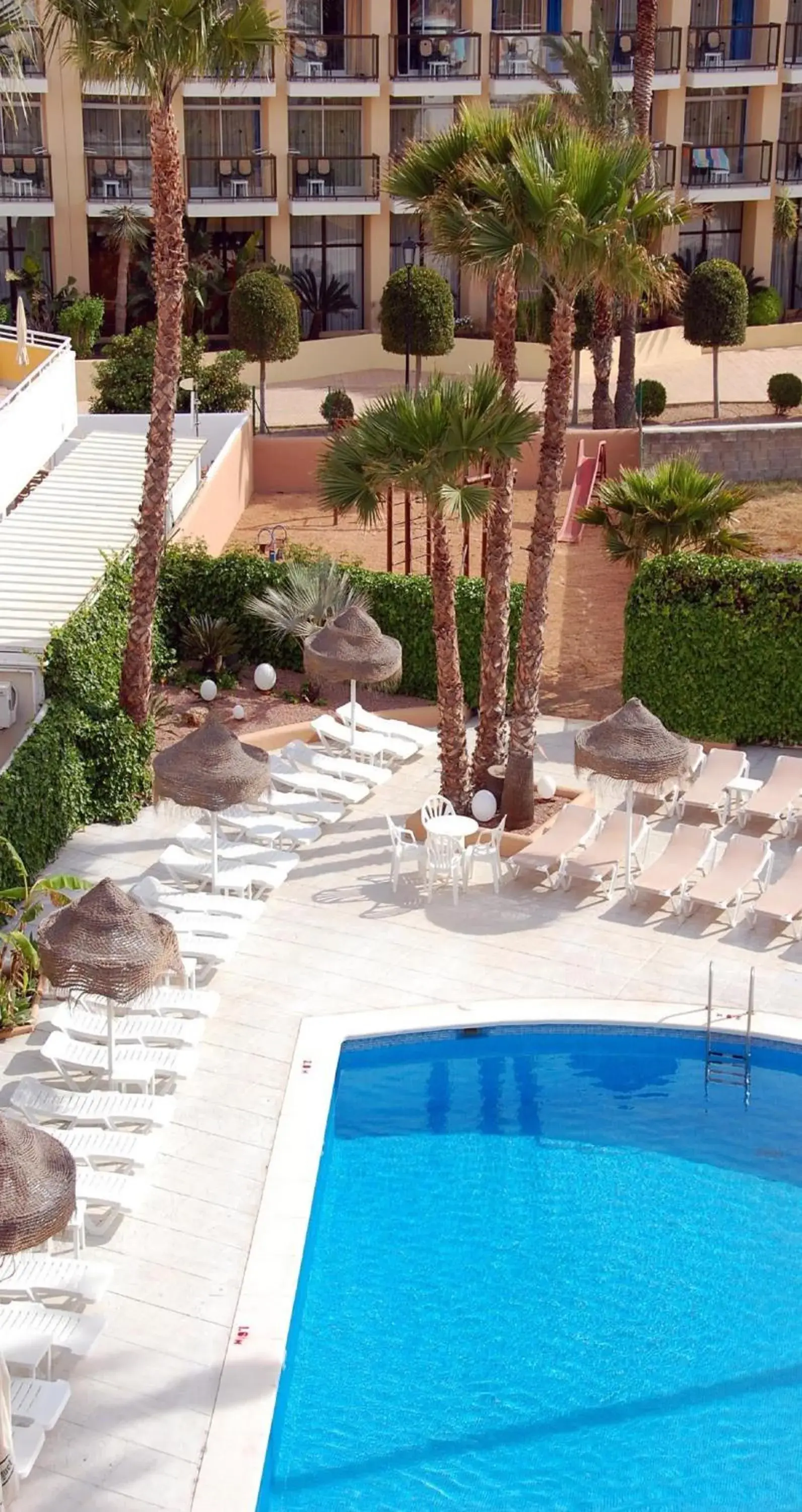 Patio, Swimming Pool in Hostal Mar y Huerta