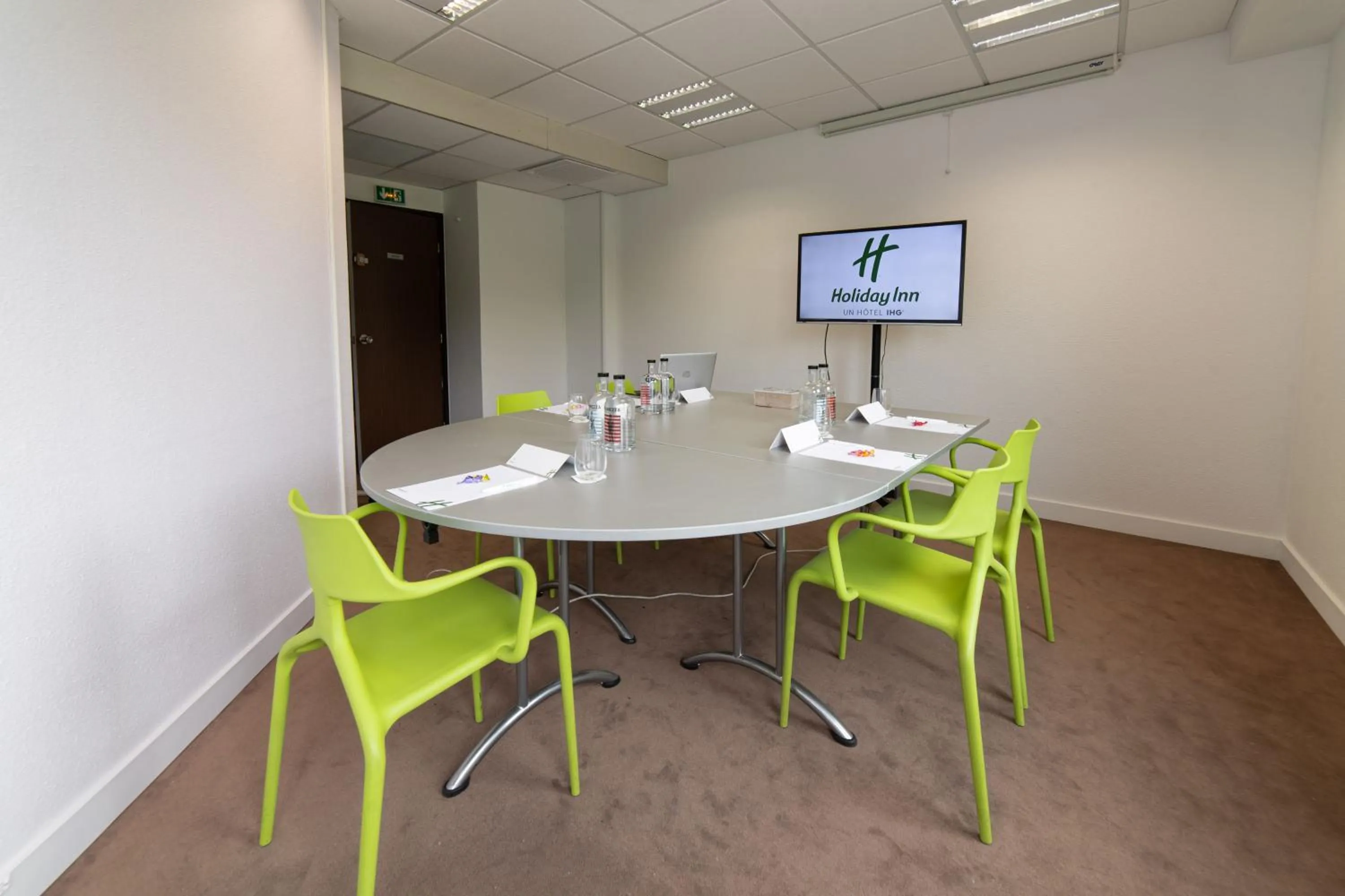 Meeting/conference room in Holiday Inn Lyon Vaise by IHG