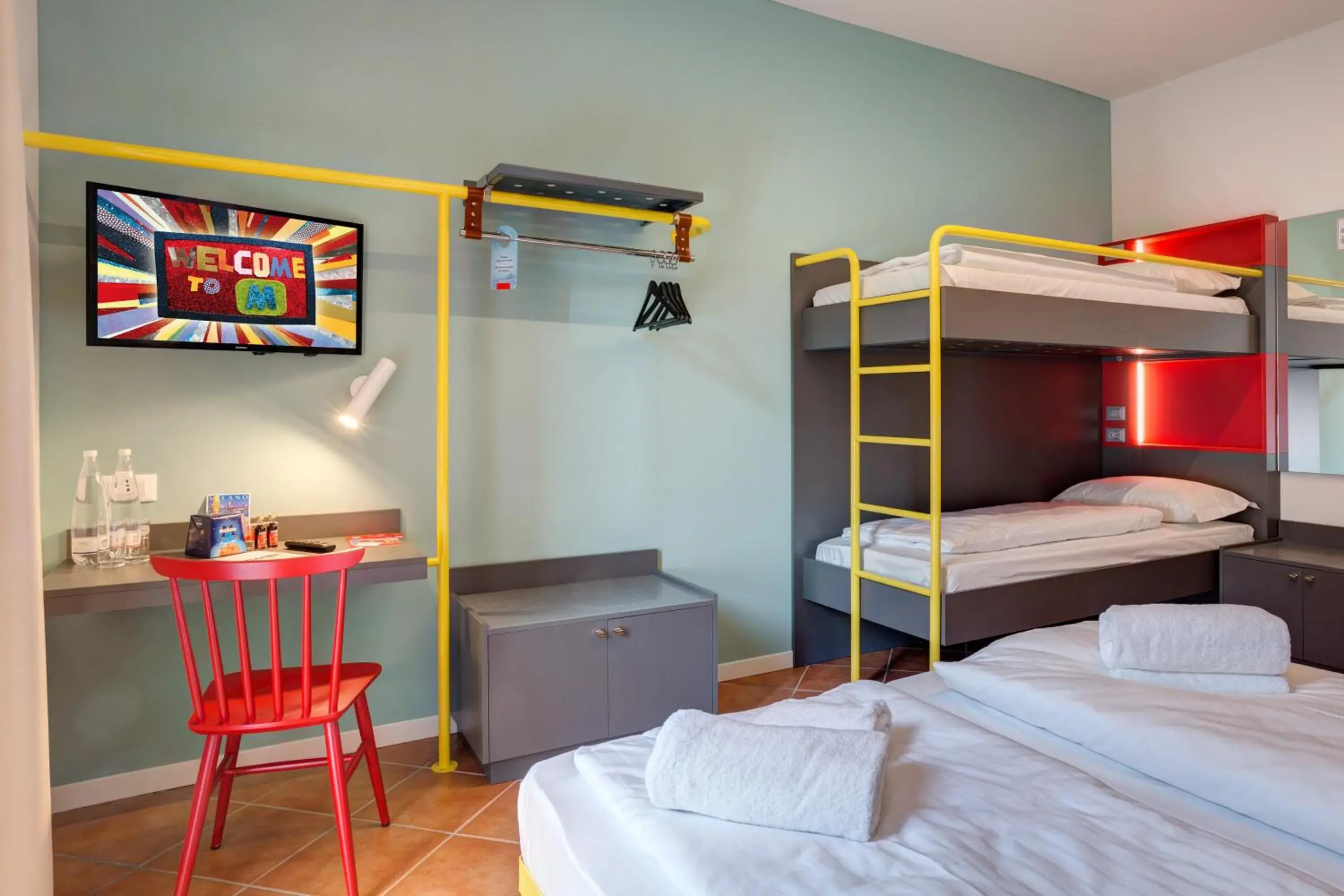 Photo of the whole room, Bunk Bed in MEININGER Milano Garibaldi