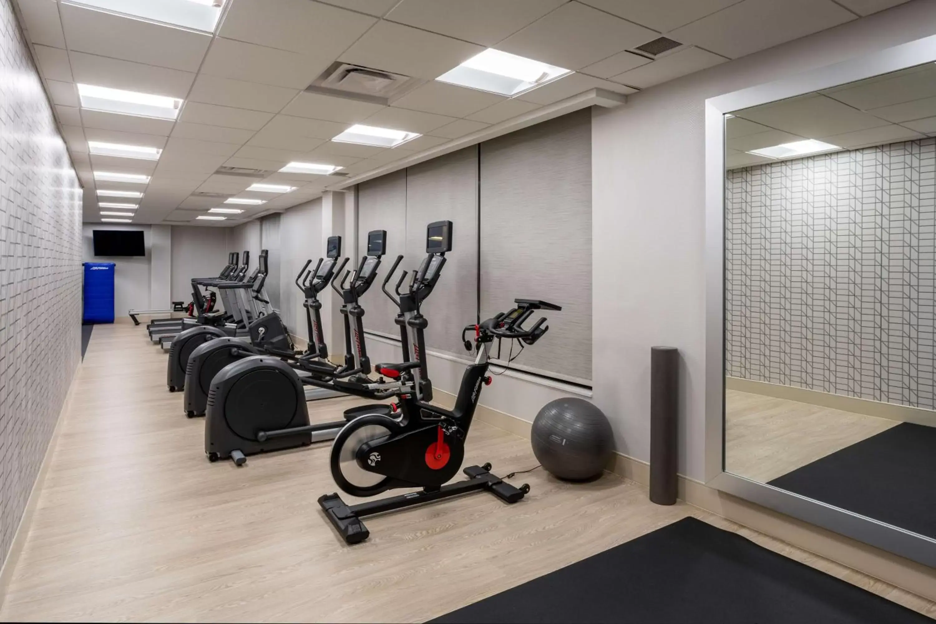 Fitness centre/facilities, Fitness Center/Facilities in Hilton Garden Inn Albuquerque Downtown, Nm