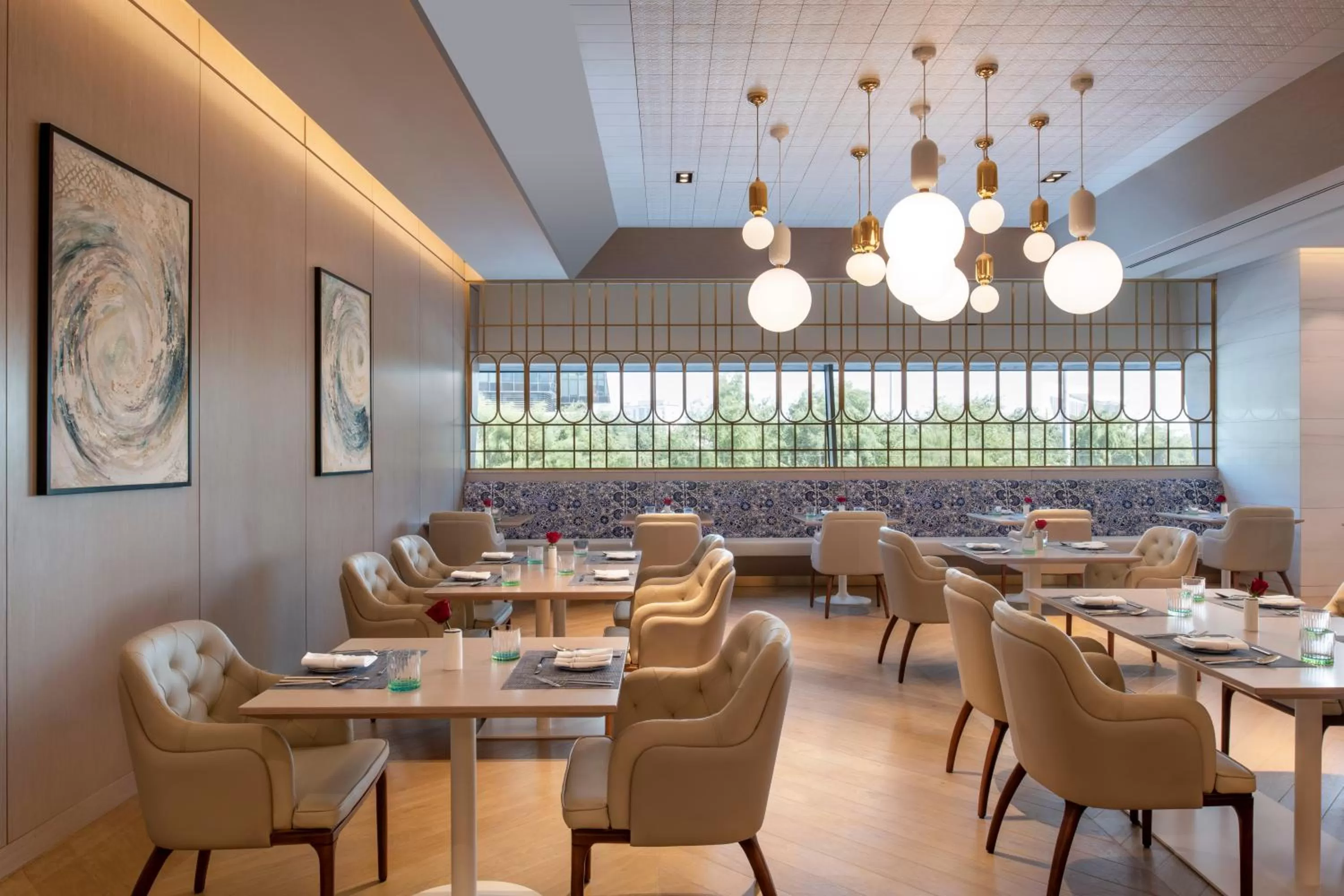 Restaurant/places to eat in Steigenberger Hotel Doha