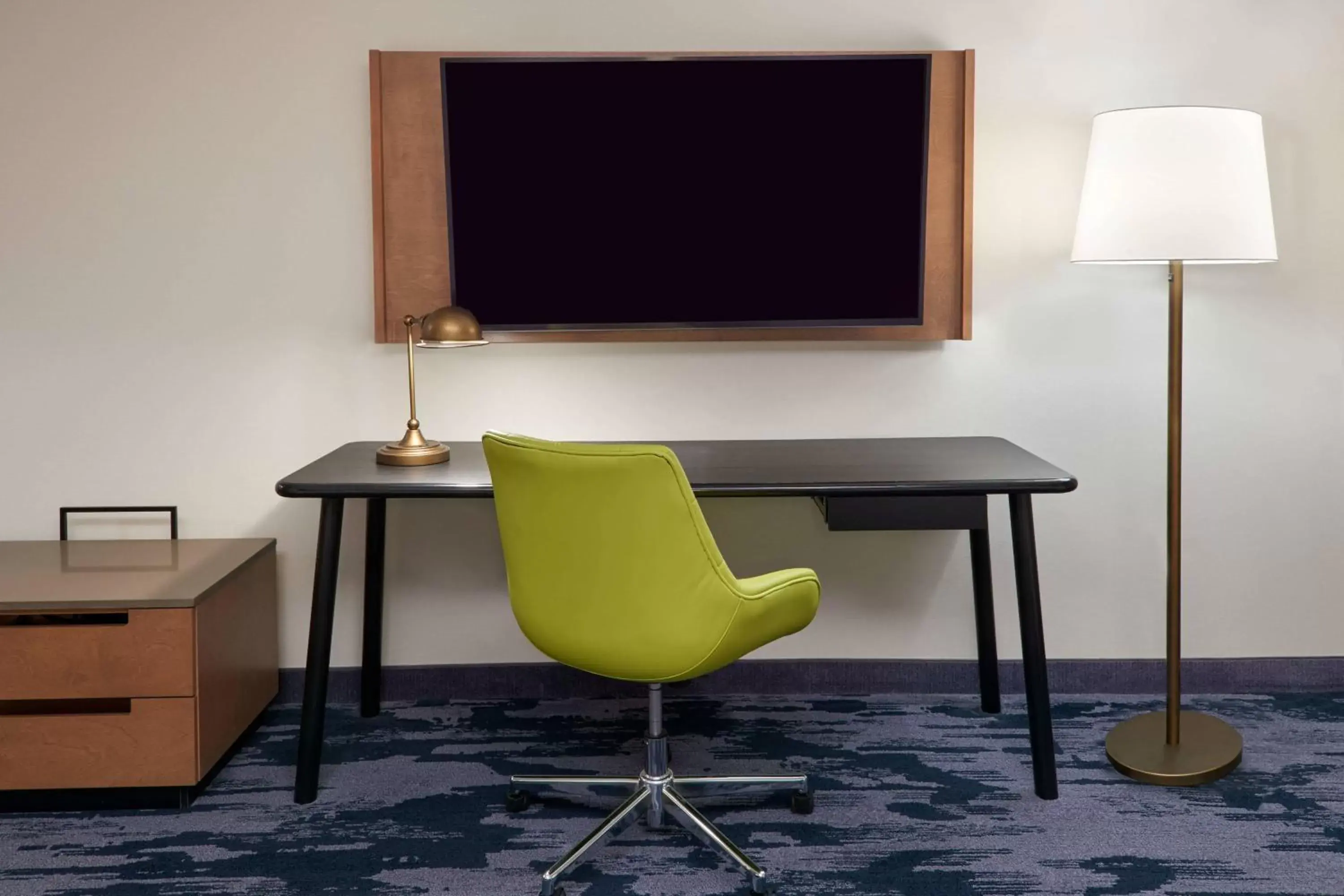 Studio suite with King Bed and a sofa in Fairfield by Marriott Inn & Suites Orillia Studio suite with King Bed and a sofa in Fairfield by Marriott Inn & Suites Orillia