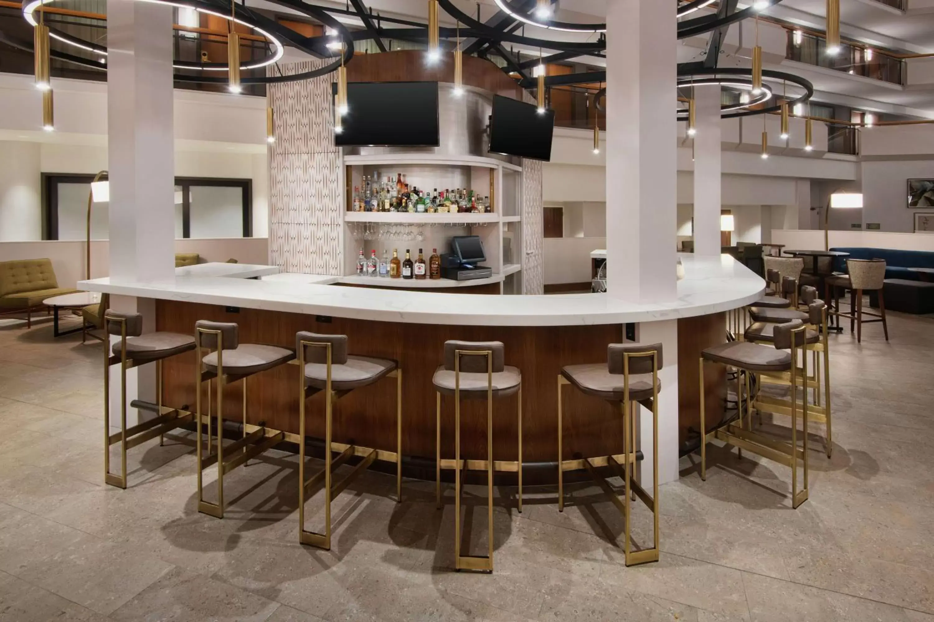 Lounge or bar, Lounge/Bar in Embassy Suites Tysons Corner