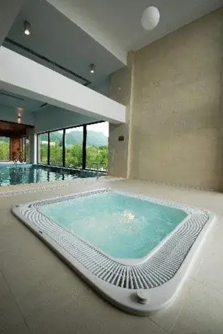 Spa and wellness centre/facilities, Swimming Pool in Hotel Wolf 2