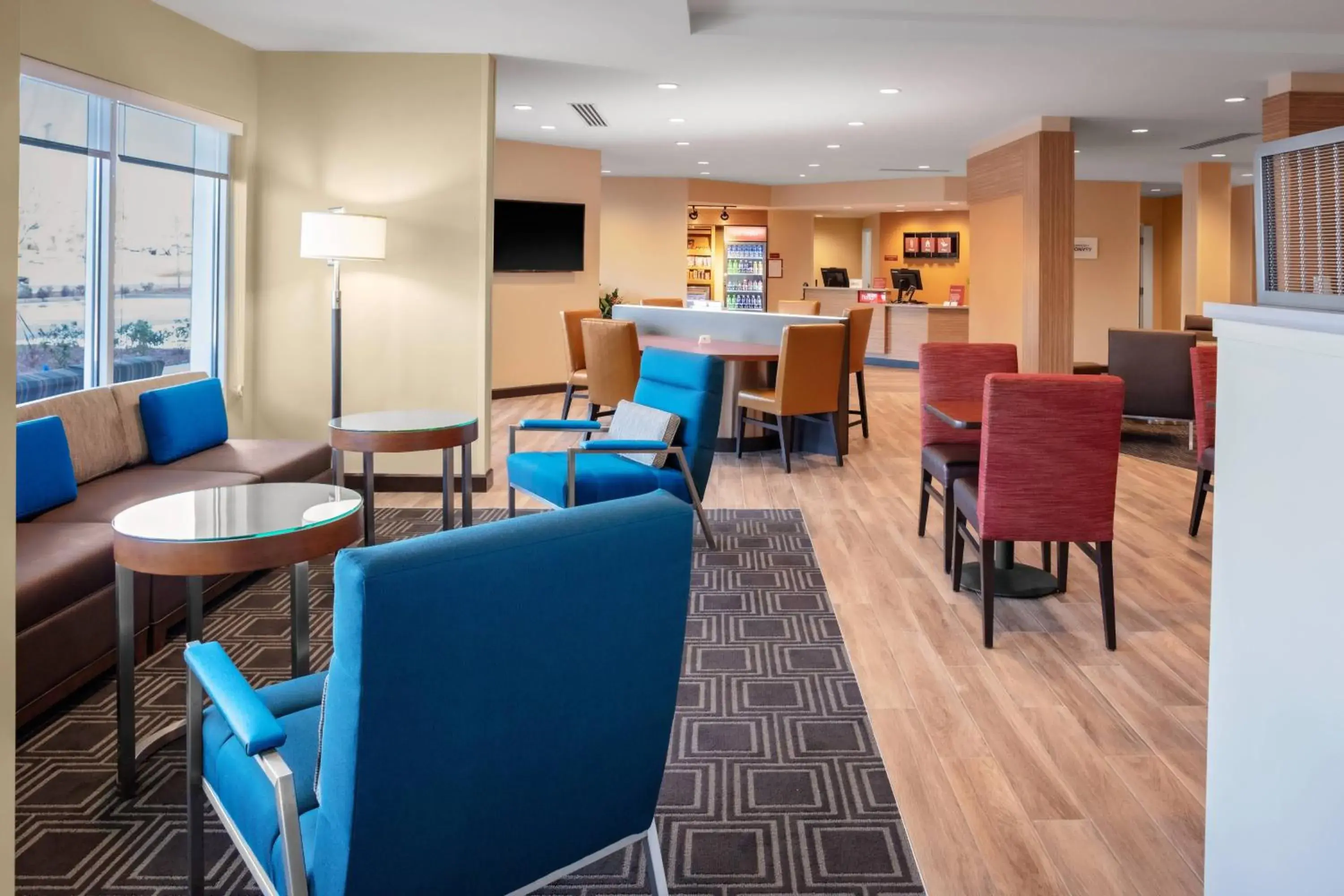 Lobby or reception, Lounge/Bar in TownePlace Suites by Marriott Gainesville