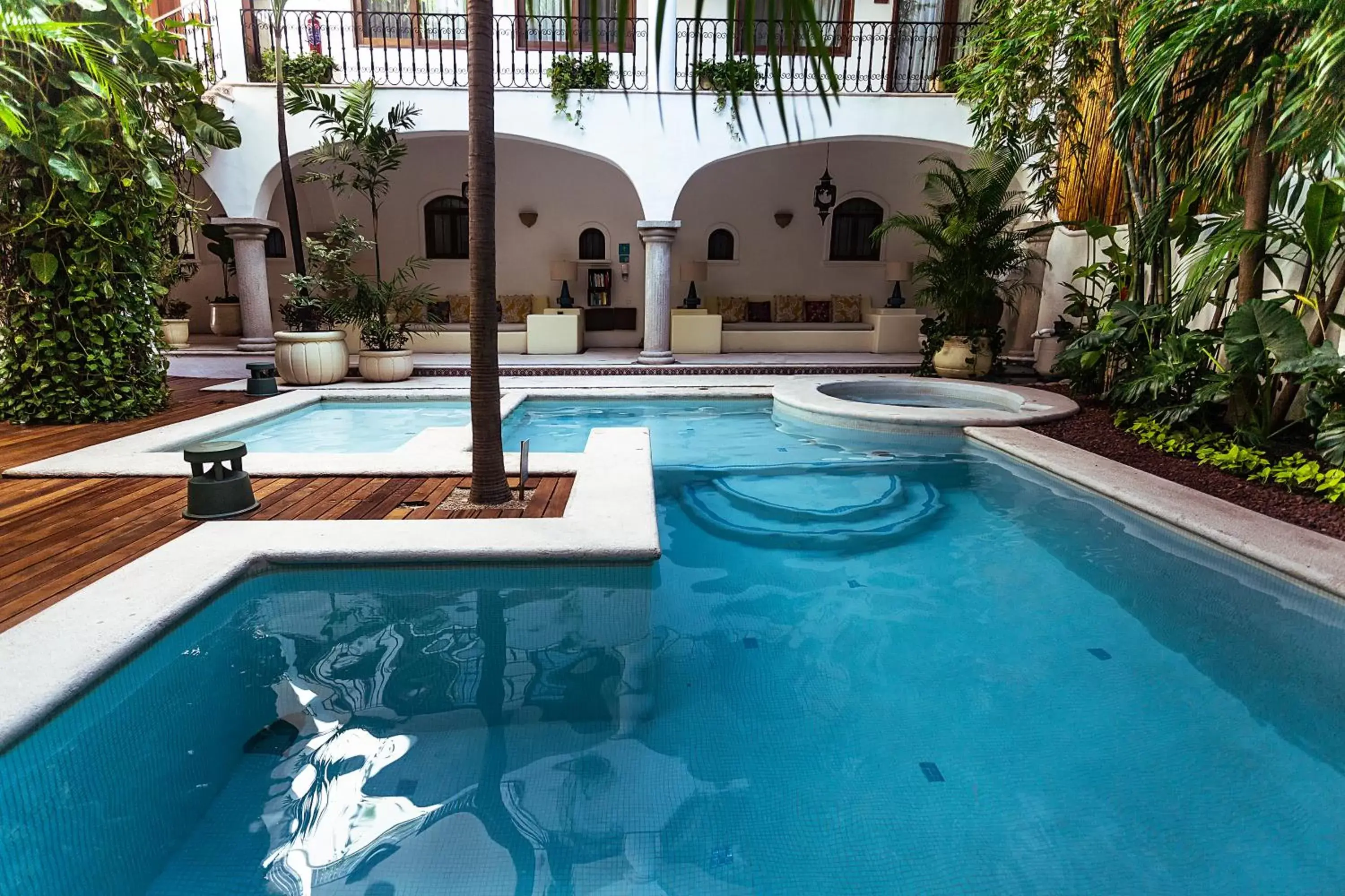 Pool view, Swimming Pool in Fabiola Condo Hotel