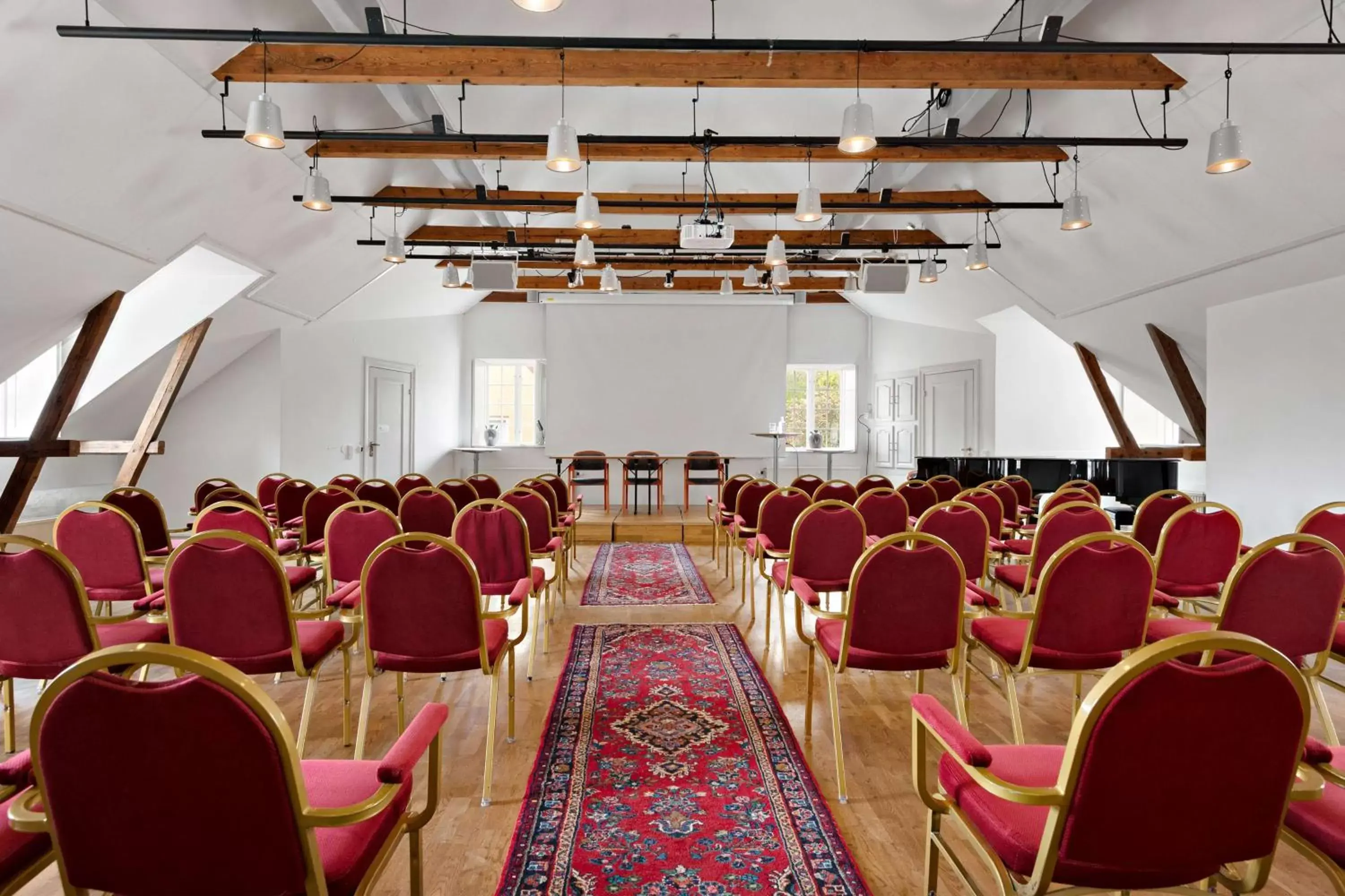 Meeting/conference room in Best Western Strand Hotel