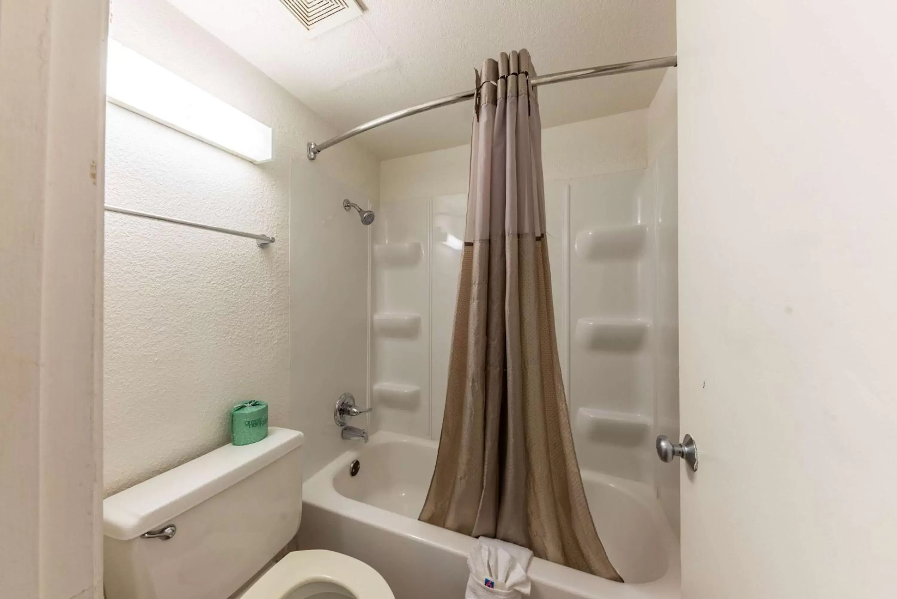 Shower, Bathroom in Motel 6-North Richland Hills, TX