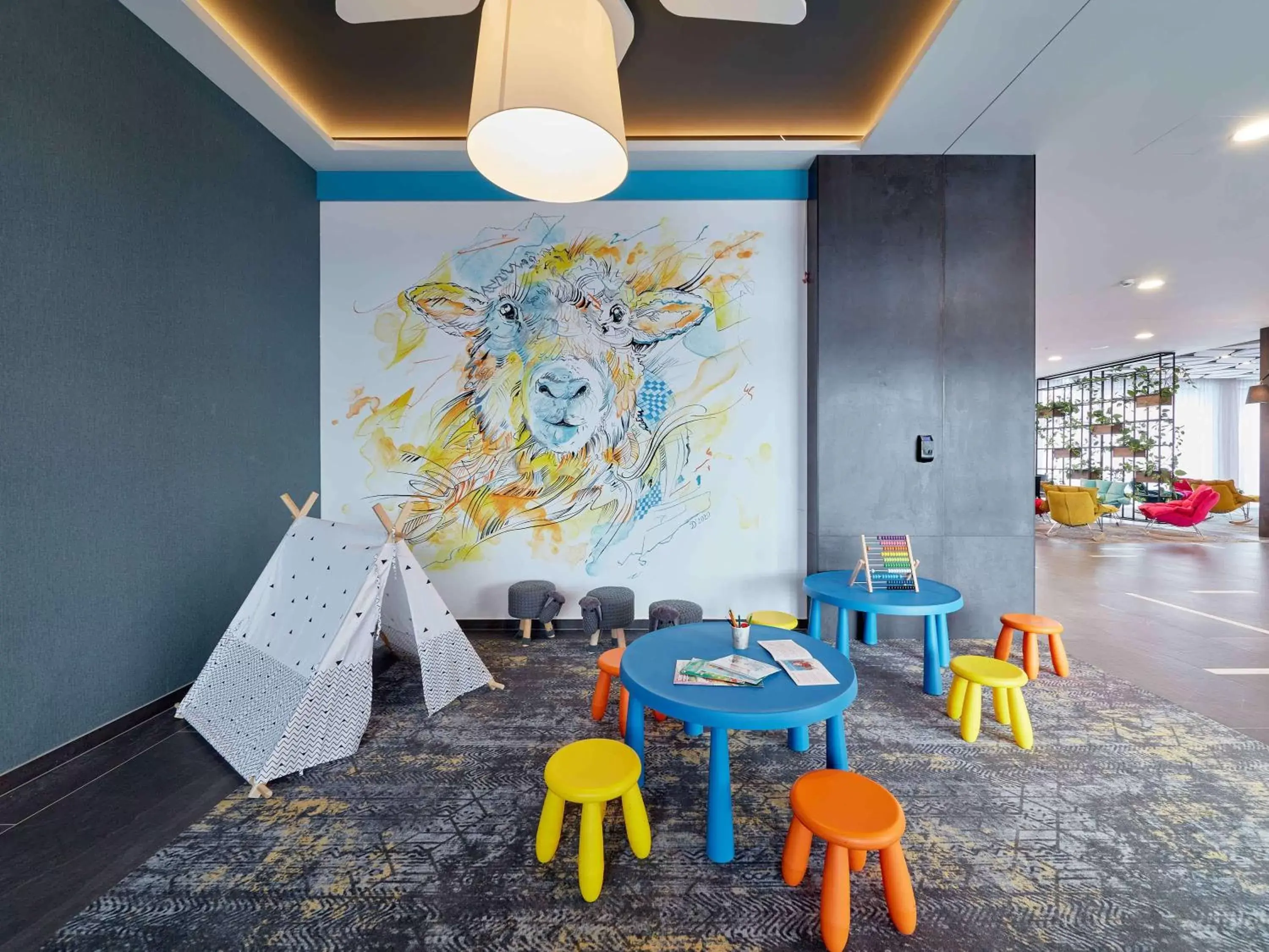 Lounge or bar, Kid's Club in ibis Styles Nowy Targ