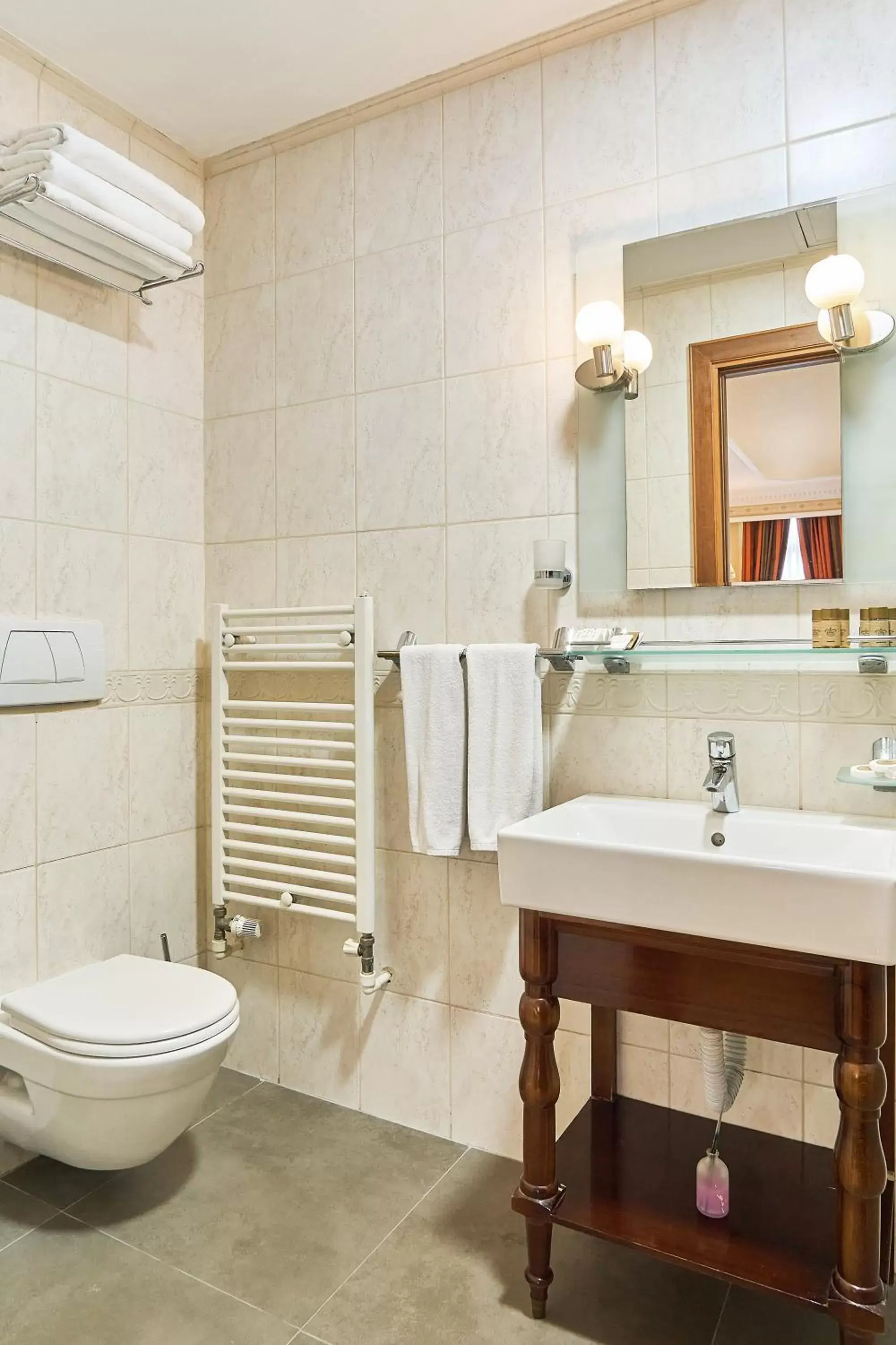 Bathroom in Best Western Empire Palace Hotel & Spa